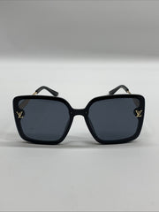 Louis Vuitton Women's Square Sunglasses Gold Metal 1342. 61 17-141 - USED GOOD