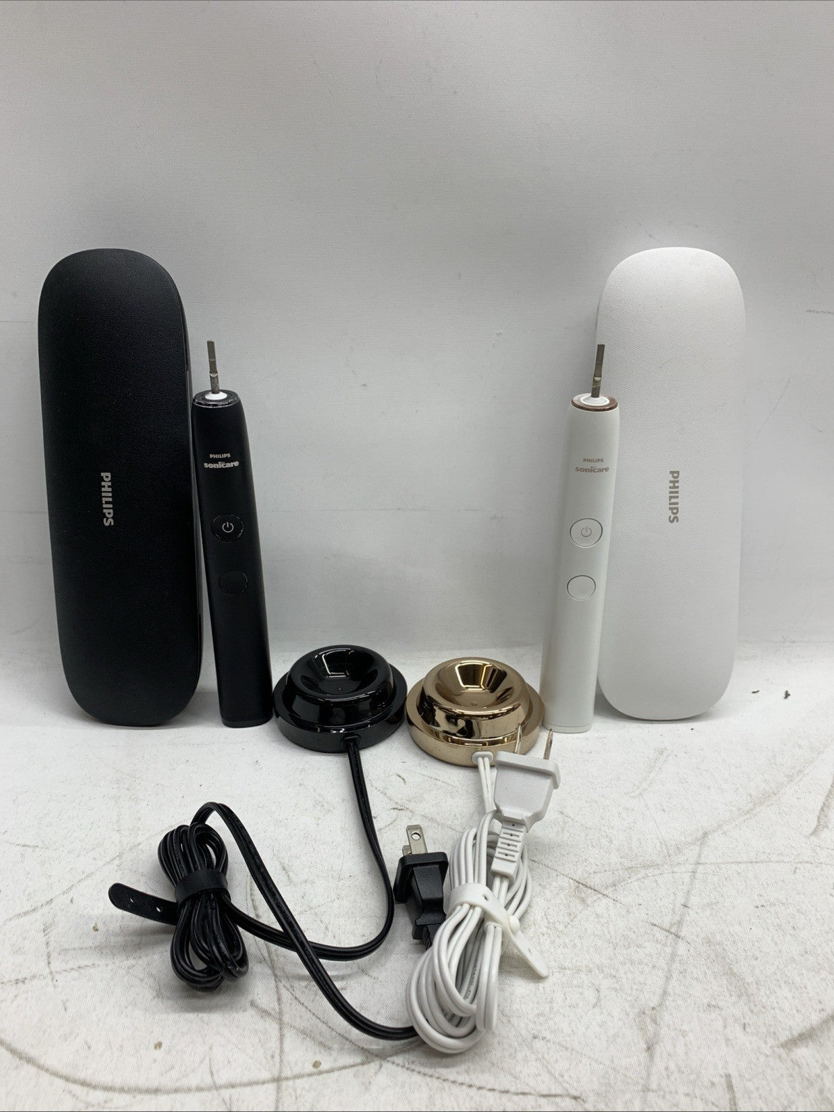 Philips Sonicare DiamondClean Smart Toothbrush Handle Rechargeable - FOR PART