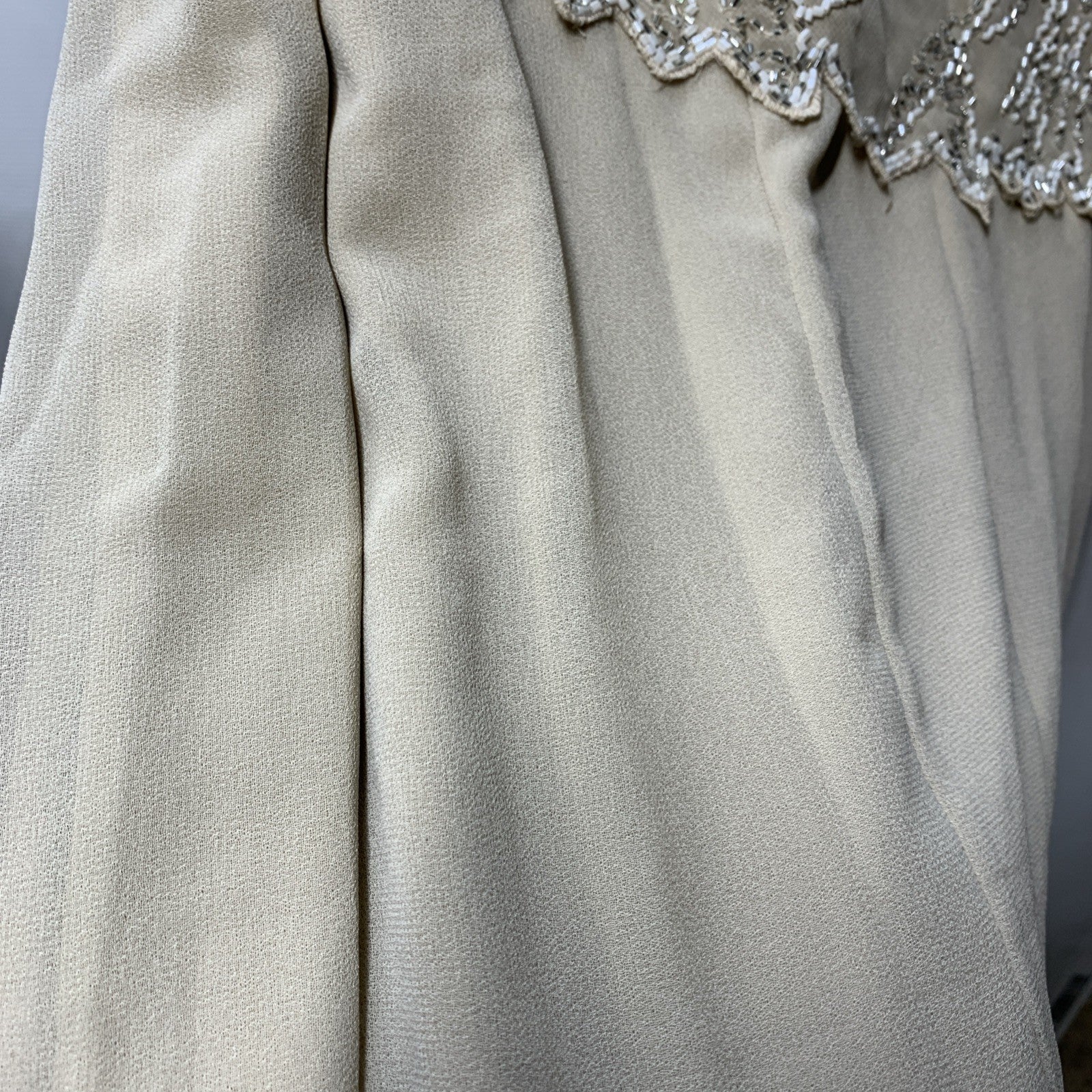 J Kara Women Scoop Neck 3/4 Sleeve Beaded Top Evening Long Dress Pull-on Size 12