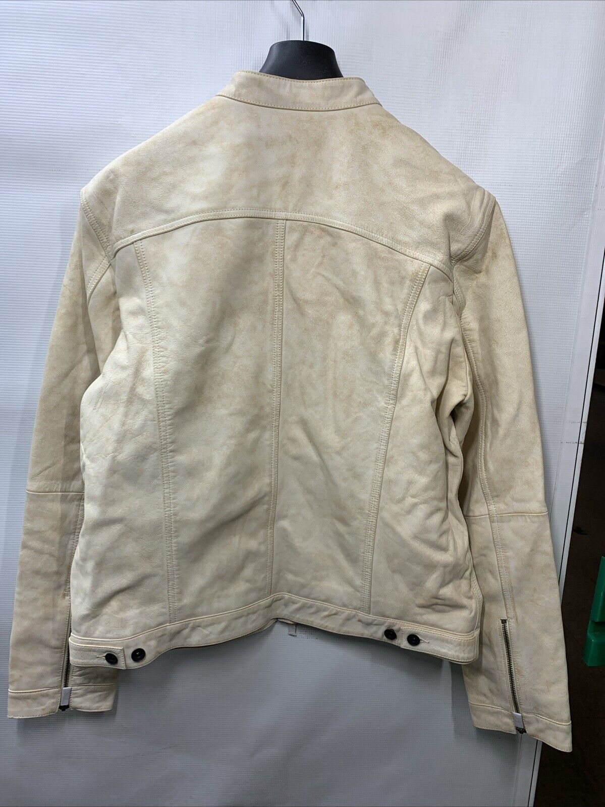 John Varvatos Men's Brando Leather Jacket Long Sleeve Size 56 with Chest Pocket