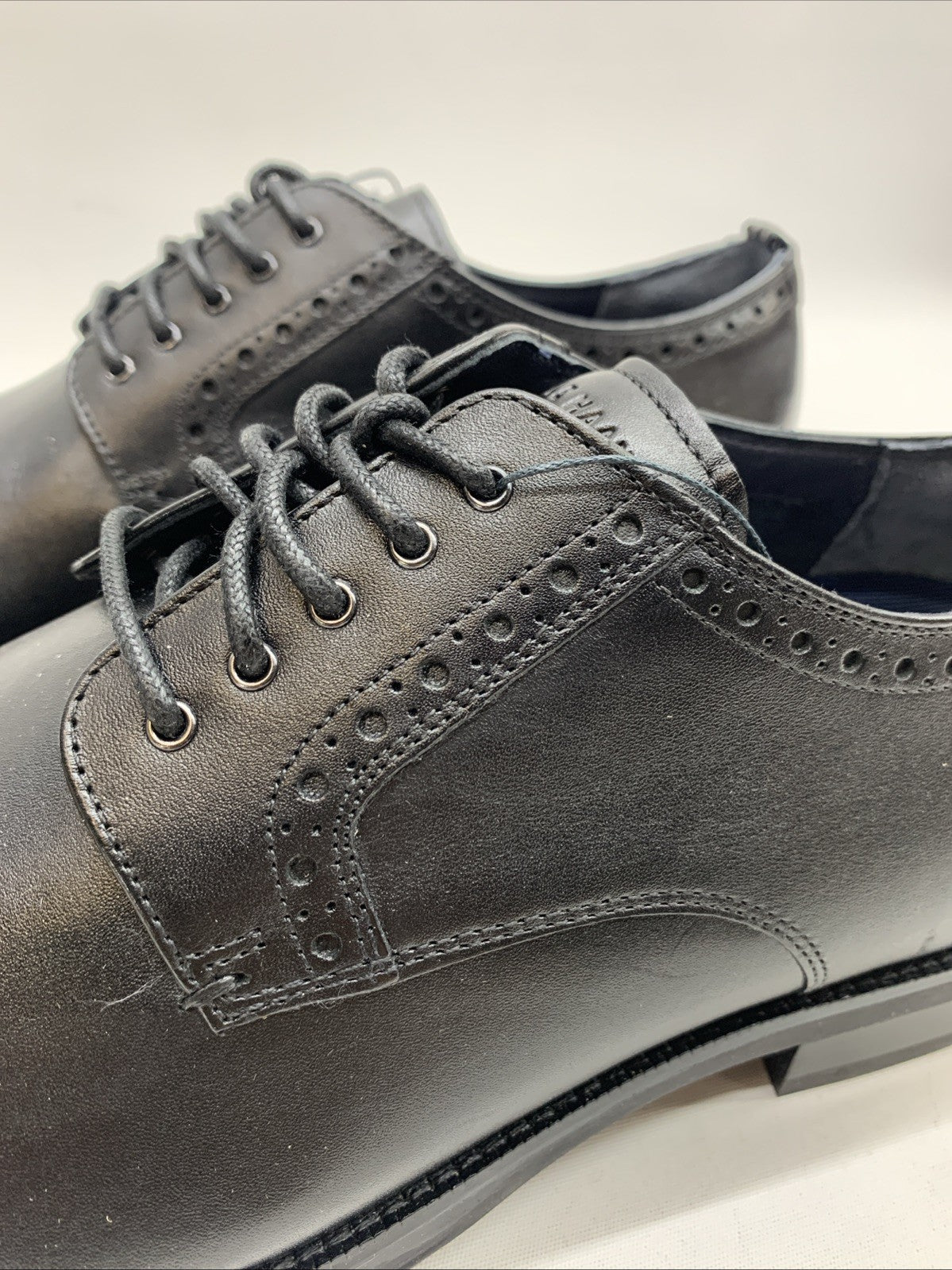 Cole Haan Men's Go-To Classic Plain Toe Oxford Size 9M Black Lace-up C30627