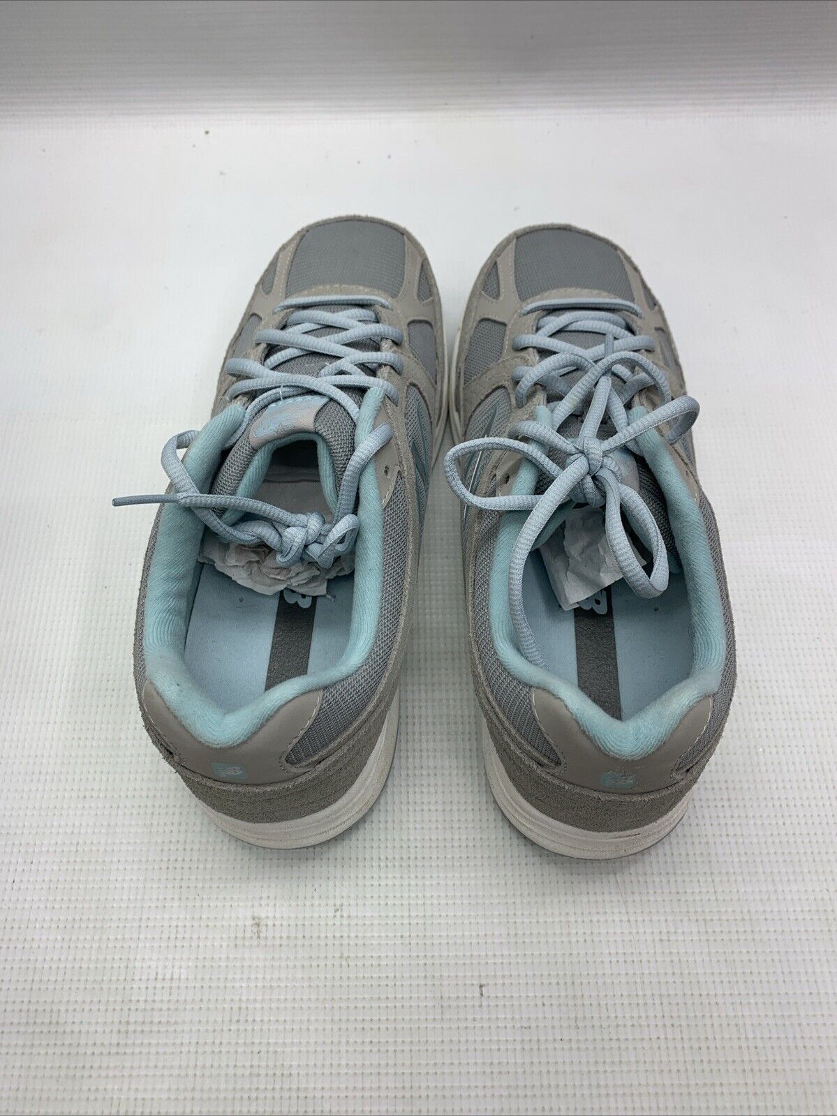 MW877GT New Balance Women’s 877 V1 Walking Shoe, Gray Size 9.5 Lace-up Sneaker