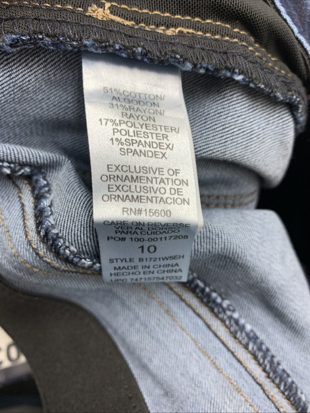 Democracy Women's Ab Solution High Rise Ankle Jean B1721W5EH Size 10 Long Pants