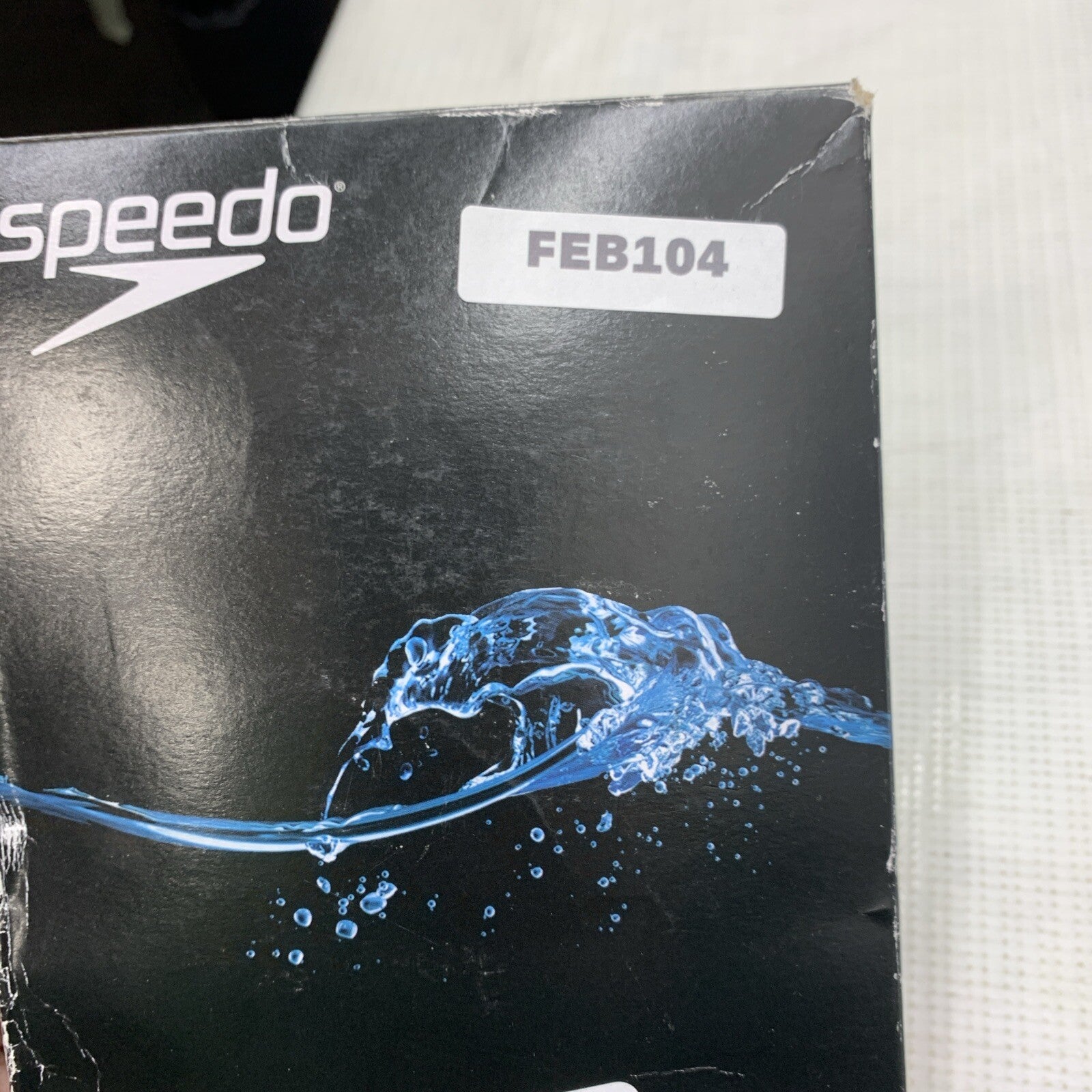 Speedo Womens Swimsuit One Piece Launch Cross Back Adult 30 Black/Green Swimwear