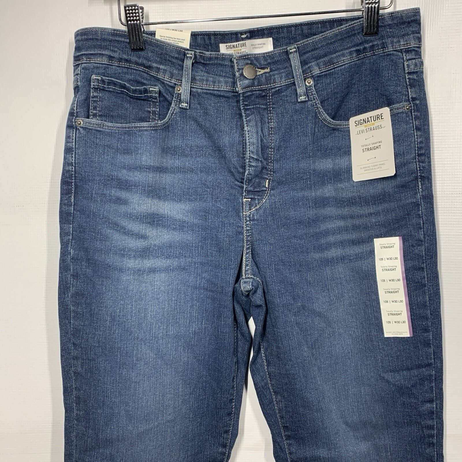 Women's Signature Gold Totally Shaping Straight 10S Stretch Jeans Long Pants