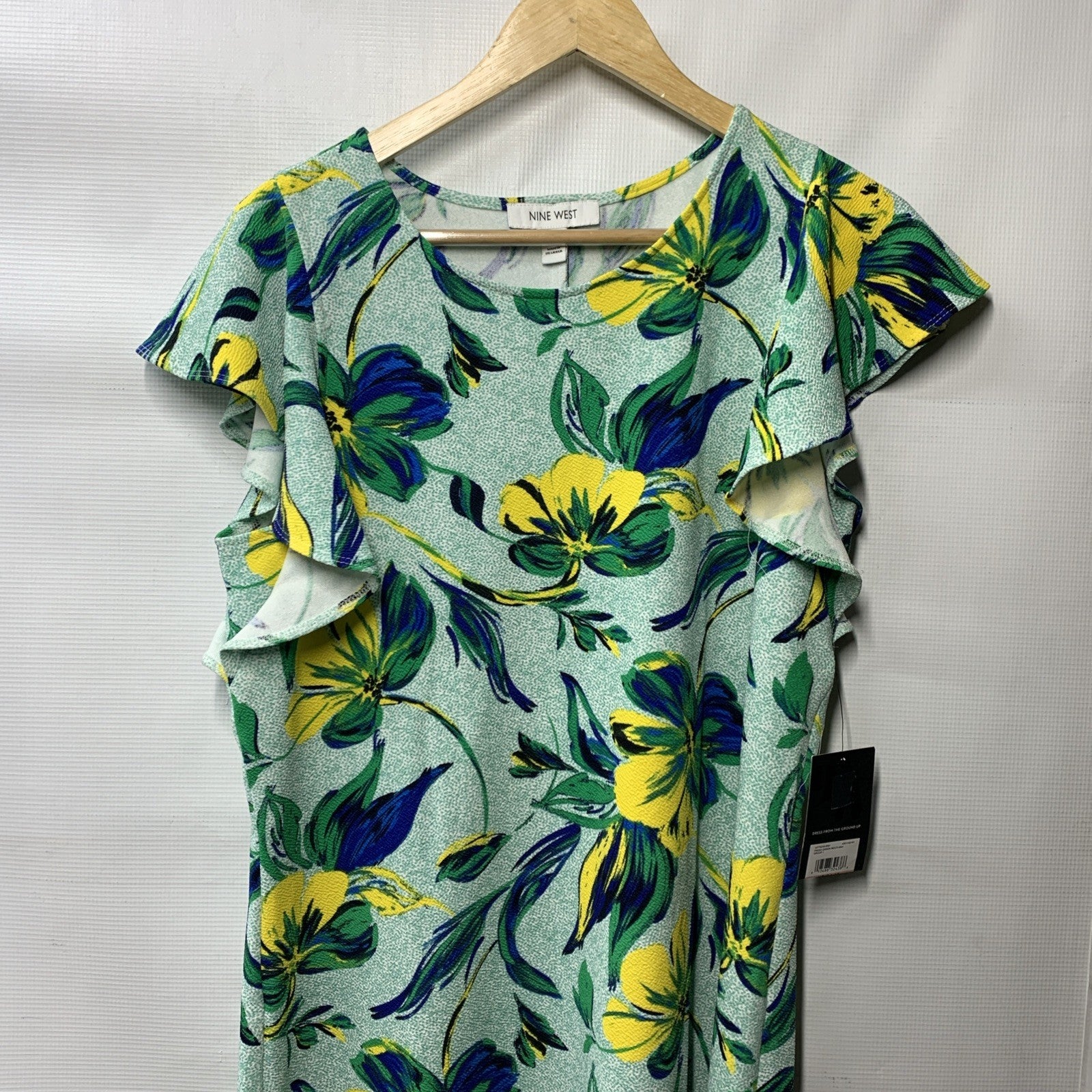 Nine West Women's Flutter Sleeve Swing Dress Size 10 Green Floral Round Neck