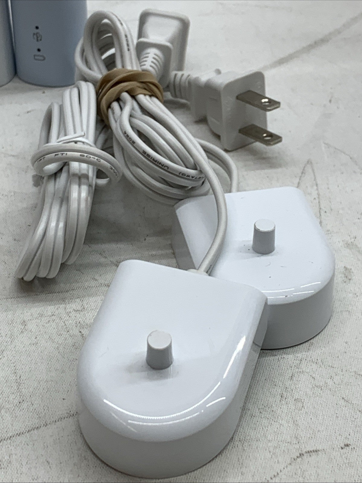 Philips Sonicare Rechargeable Replacement Toothbrush HX686P HX686F - FOR PARTS