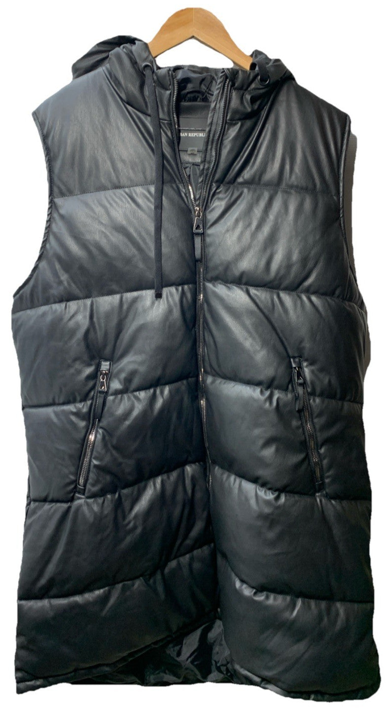Urban Republic Women's Vest Sleeveless Quilted Full-zip with Hood and Pockets
