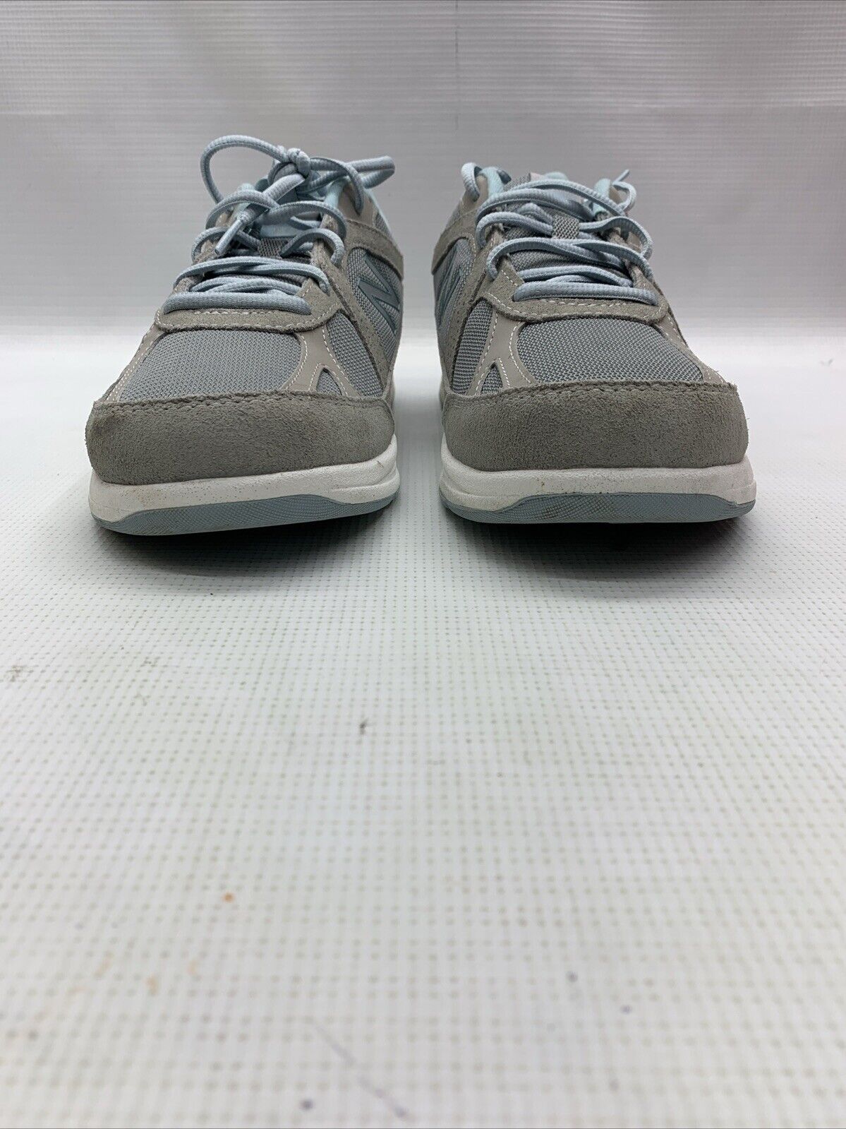 MW877GT New Balance Women’s 877 V1 Walking Shoe, Gray Size 9.5 Lace-up Sneaker