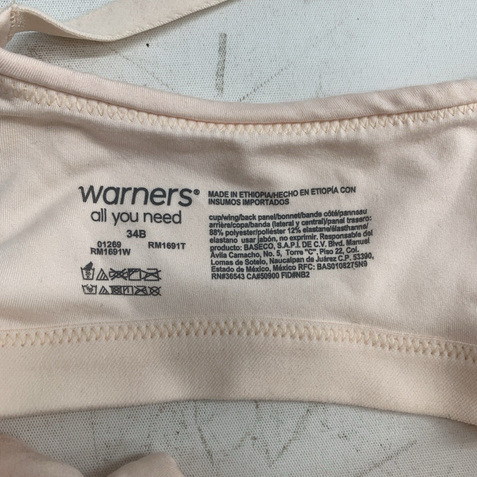 Warner's Women's Cloud 9 wireless lightly lined comfort bra in size 34B, soft fabric with smooth cups and adjustable straps