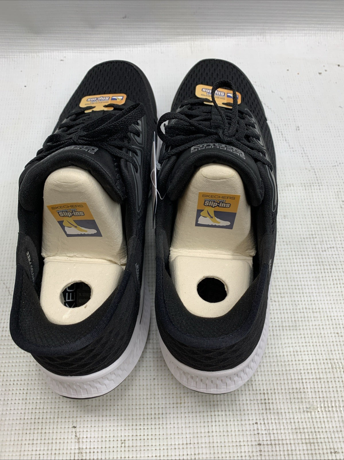 Women's SKECHERS Go Run Consistent 2.0 Endure Sneaker 128615/BKSL Black Size 10
