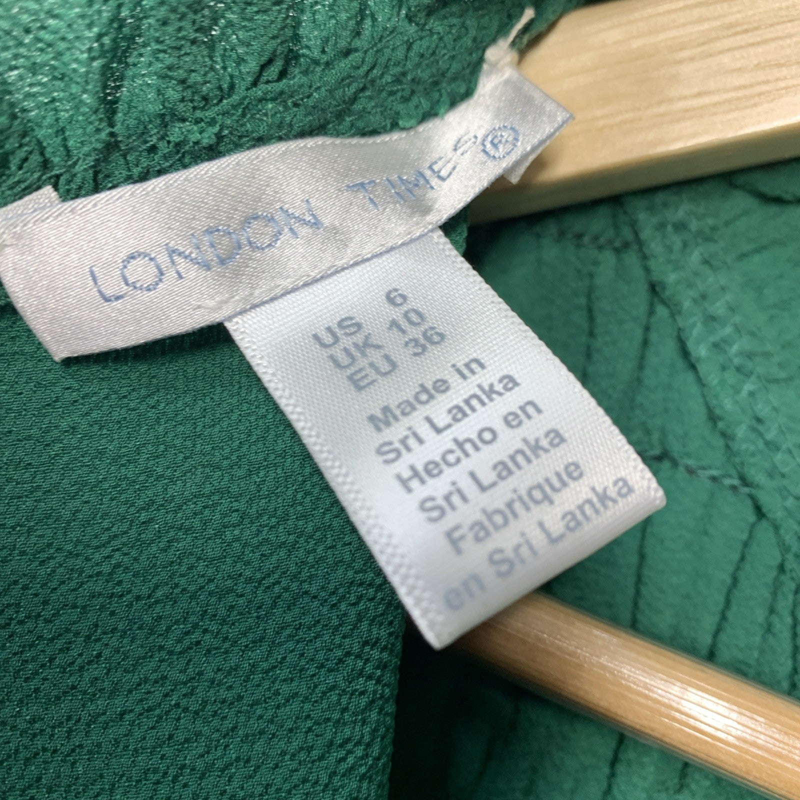 London Times Women's Smocked Bodice Ruffle Neck Puff Sleeve Midi Size 6 Green