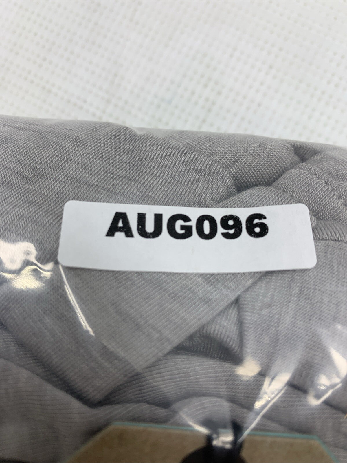 prAna Women's Foundation Peek a Boo Top size XSmall Heather Grey 1969761 Size XS