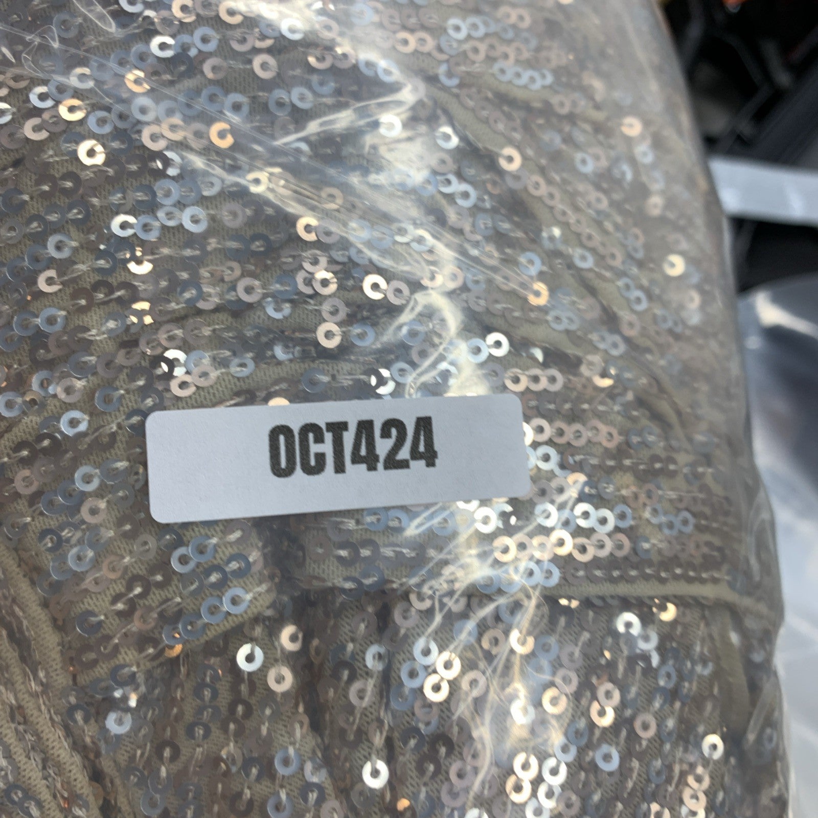 Alex Evenings Women's Ballgown Formal Event Dress V-neckline 3/4 Sleeve Size 6