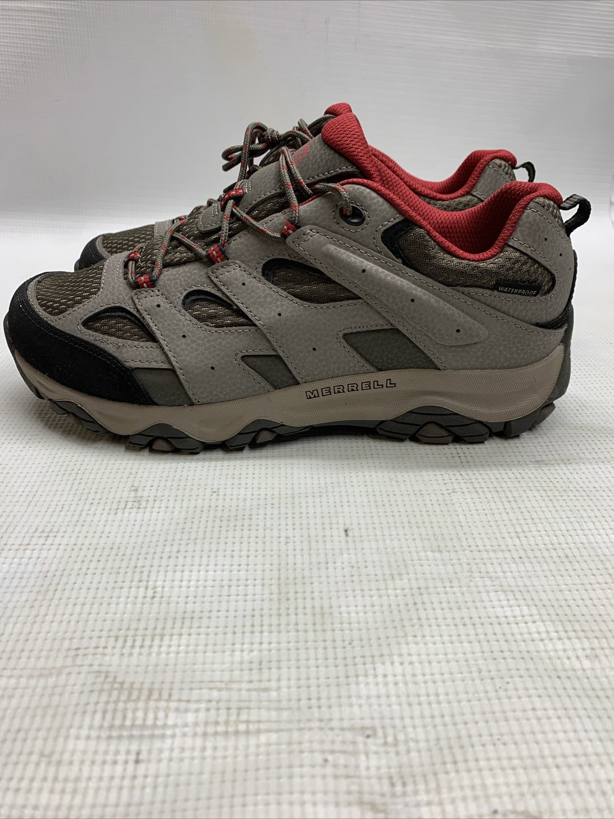 Merrell Moab 3 Shoes Womens 7 Gray Suede Vibram Low Top Hiking Outdoor Sneaker