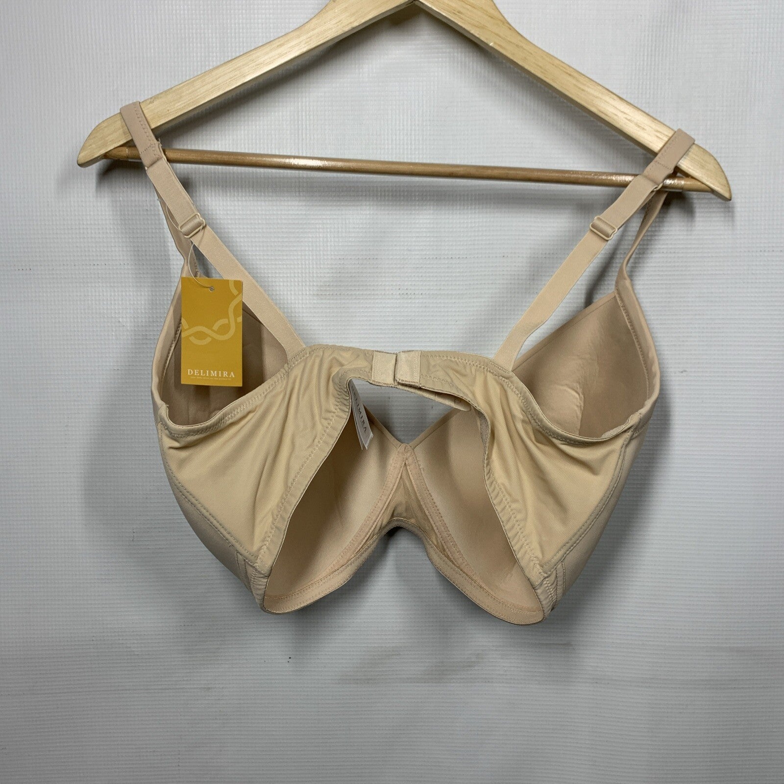 DELIMIRA Plus Size Seamless Lightly Lined Full Coverage T-Shirt Bra Sz 38F Beige