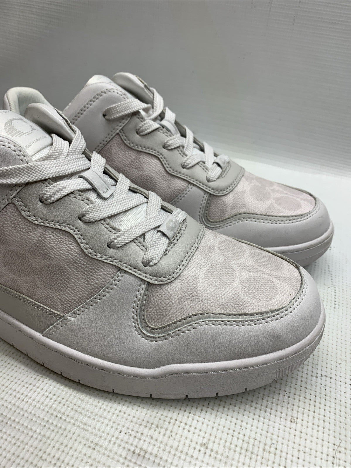 COACH Women’s C201 CR937 Sneakers 11.5D Optic White Lace-up Shoes for Walking