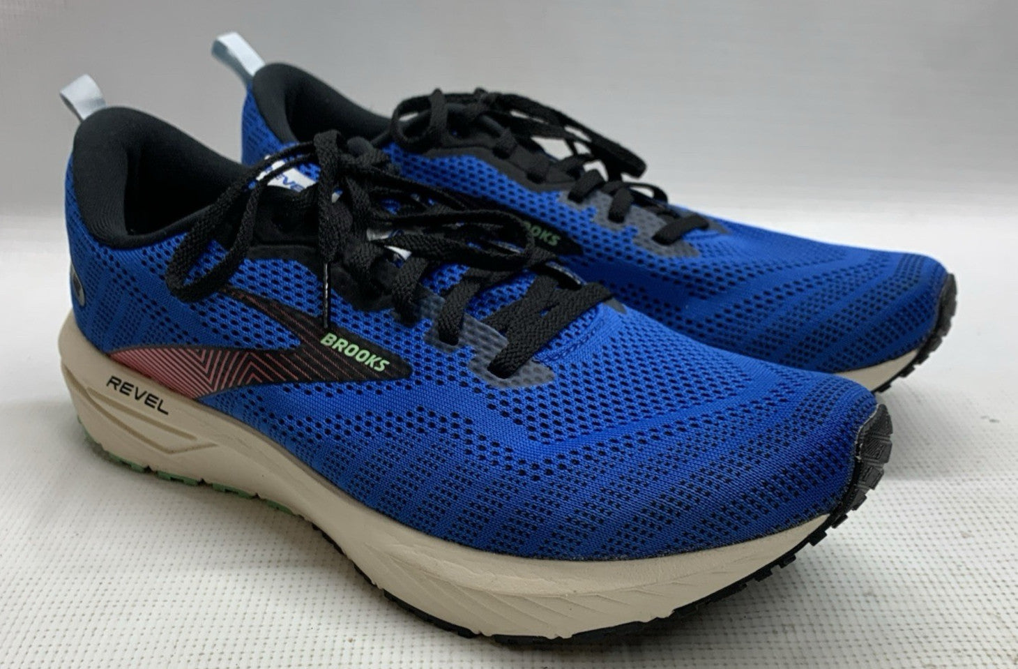 Brooks Revel 6 Men’s All-Day Responsive Shoes Blue/White Size 12 Lace-up Sneaker