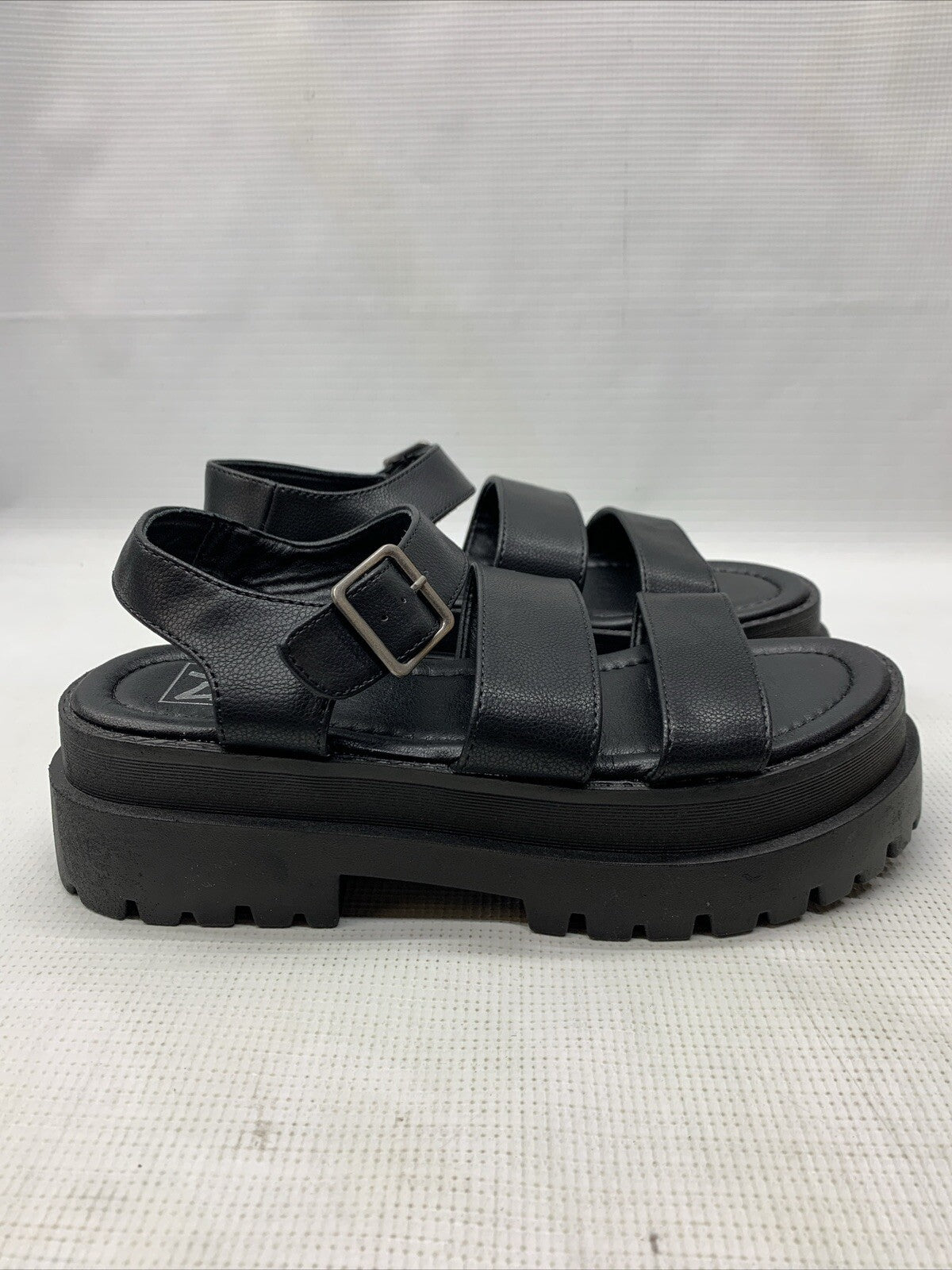 Dirty Laundry Womens Platform Gladiator Sandals Baddie Wedge Buckle Black Size 9
