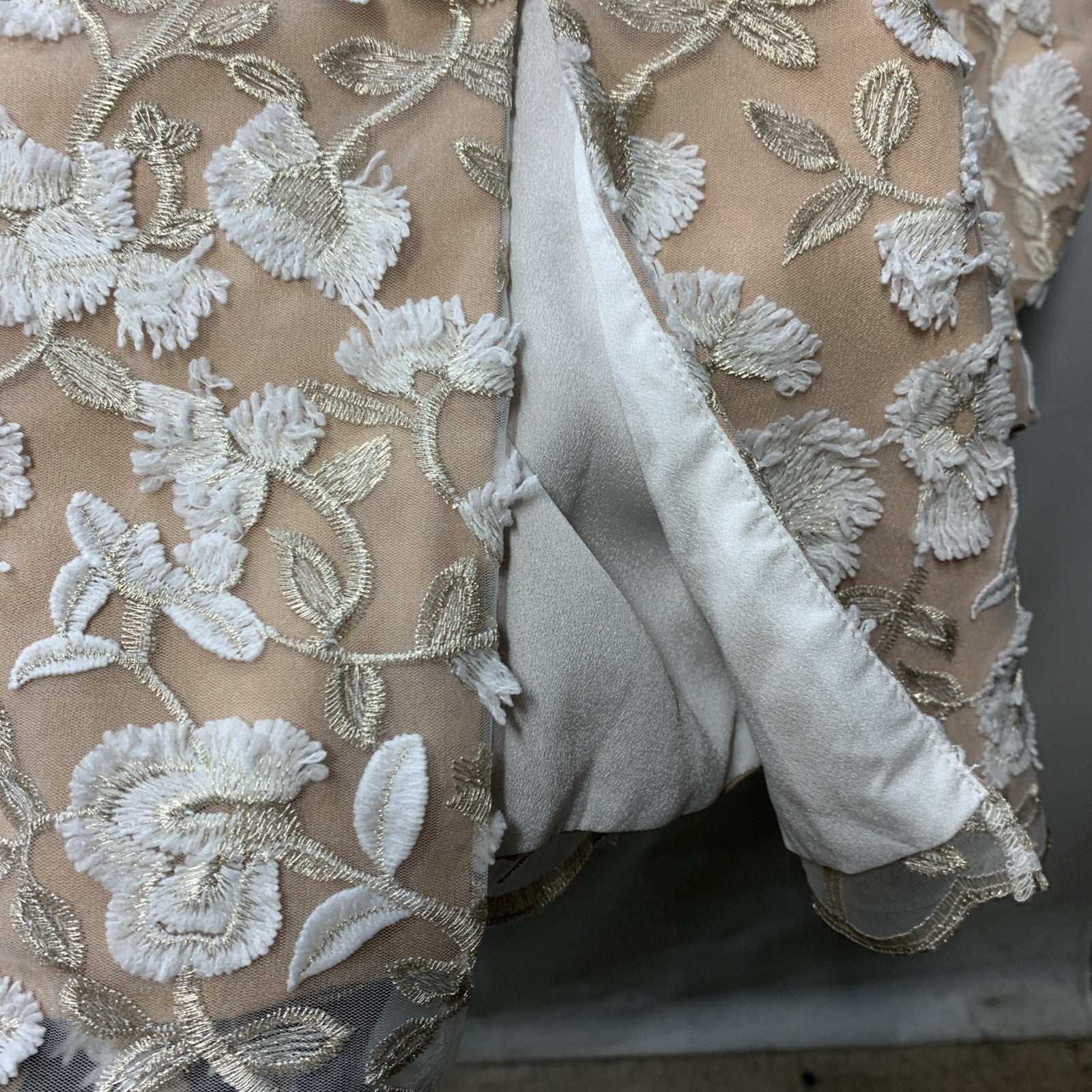 Dress the Population Women's Sleeveless Midi Dress Cocktail & Party Size Medium