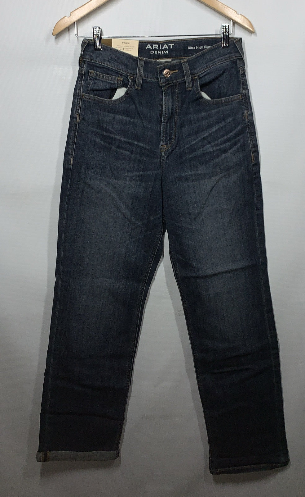 Ariat Pasadena High Rise Relaxed Straight Leg Fit Jeans Size 28s Long Pants