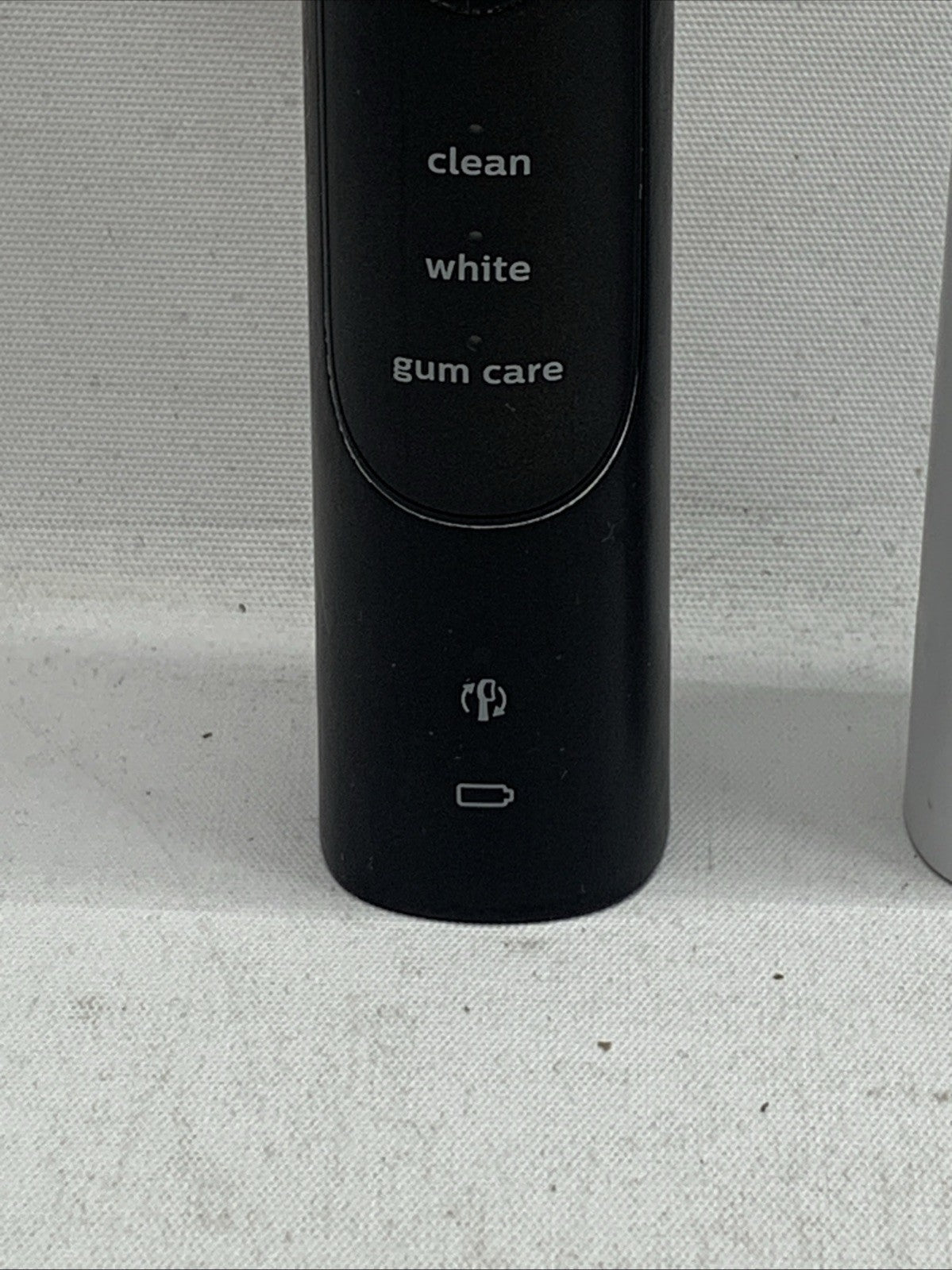 Philips Sonicare Rechargeable Electric Toothbrush - NO BRUSH HEAD FOR PARTS