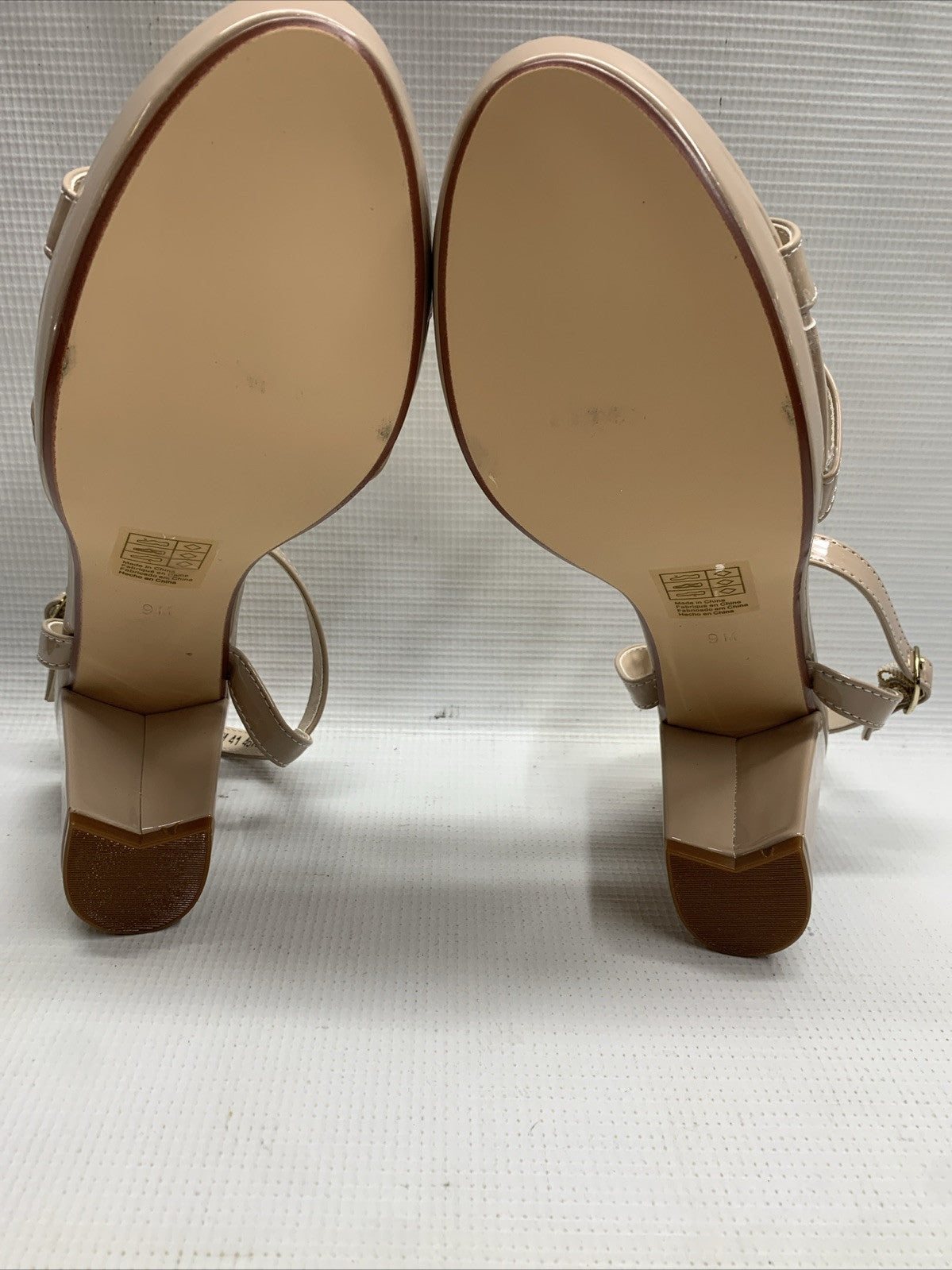 Touch Ups Women's Harmon Block Heeled Sandal Nude Size 9M Buckle Open Toe 4675M
