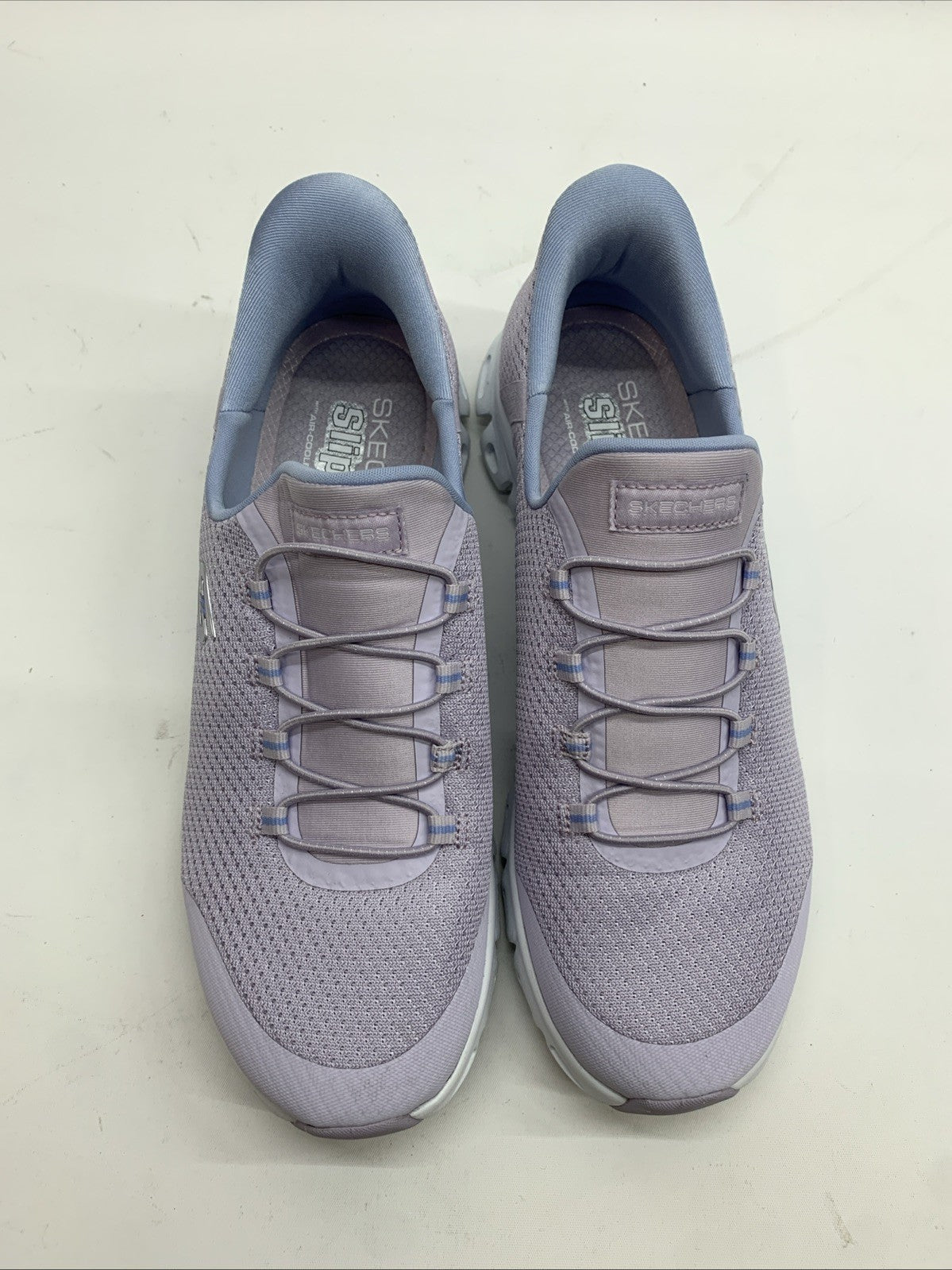 Skechers Women's Glide-Step-Pursuit Hands Free Slip-ins Sneaker Pull-On Lavender