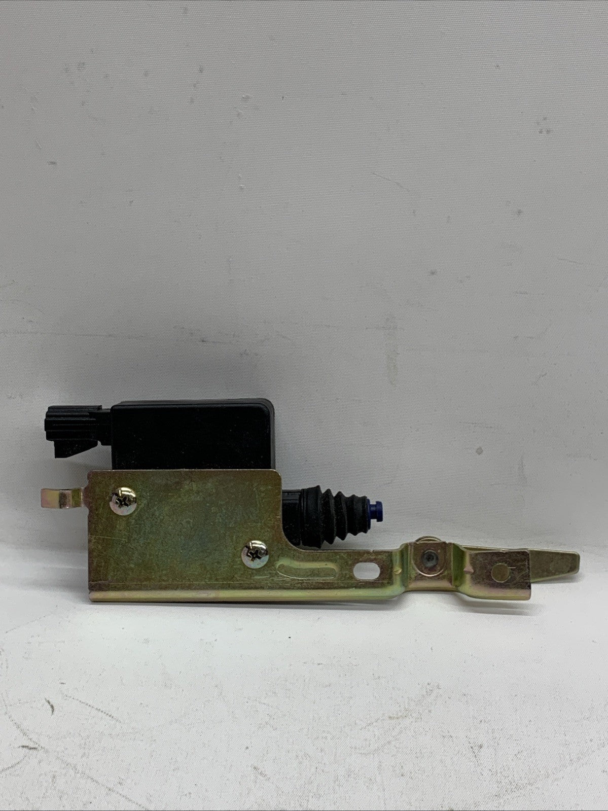 Dorman 746-020 Tailgate Lock Actuator Motor Compatible with Select Chevrolet/GMC