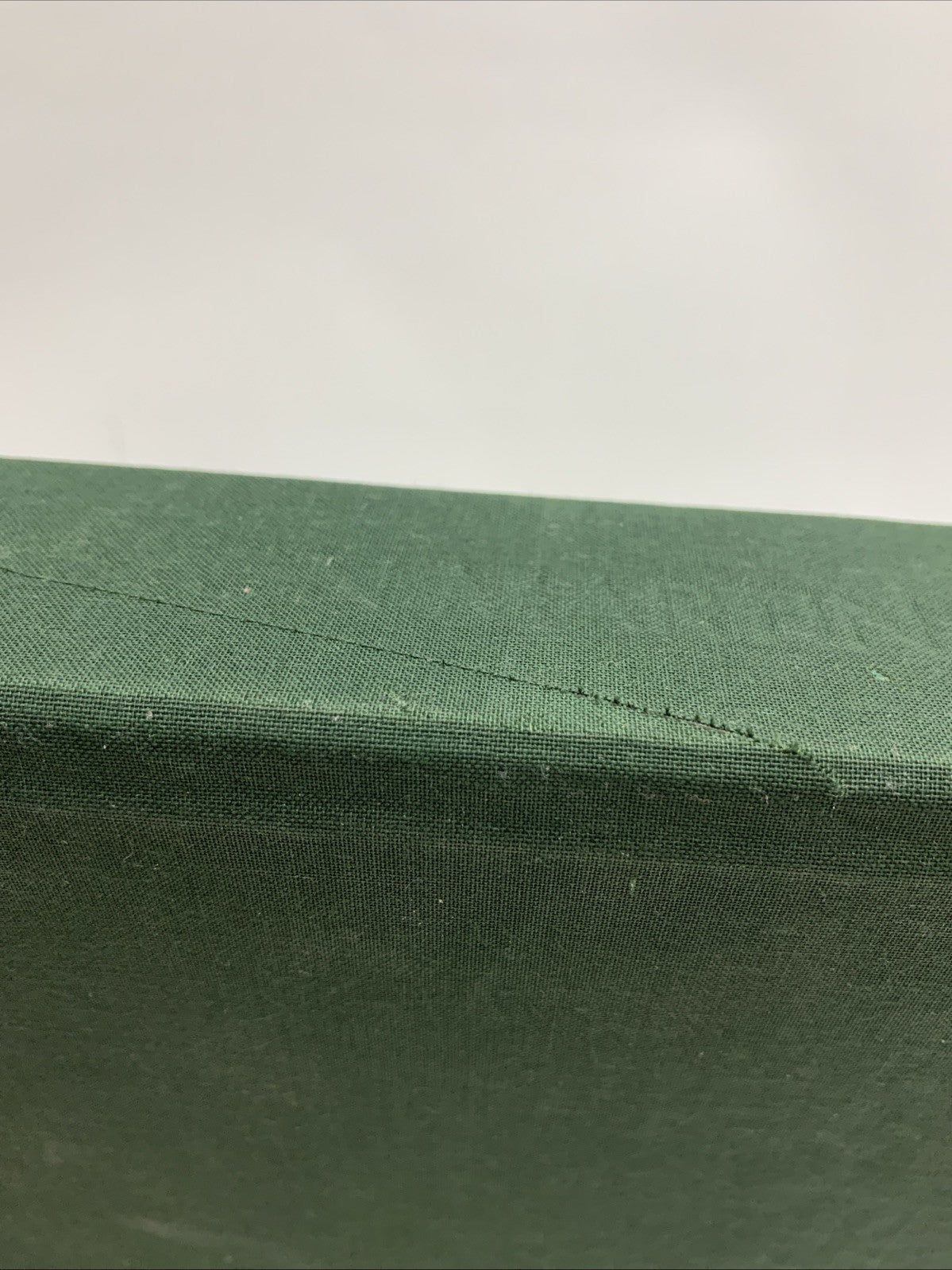 Making Aston Martin (English and German Edition) Hardcover by Ulrich Bez - GOOD