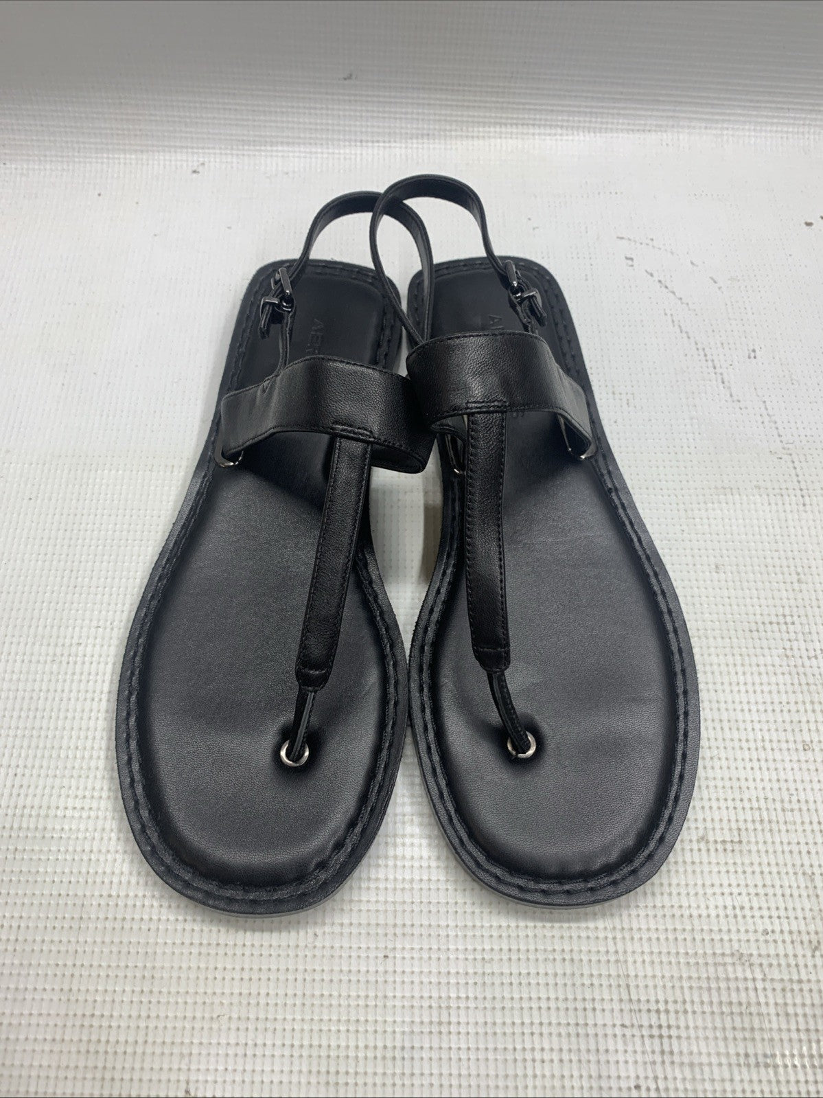 Aerosoles Women's Cherry Flat Sandal Black Size 8.5 Buckle Slip On Ankle strap