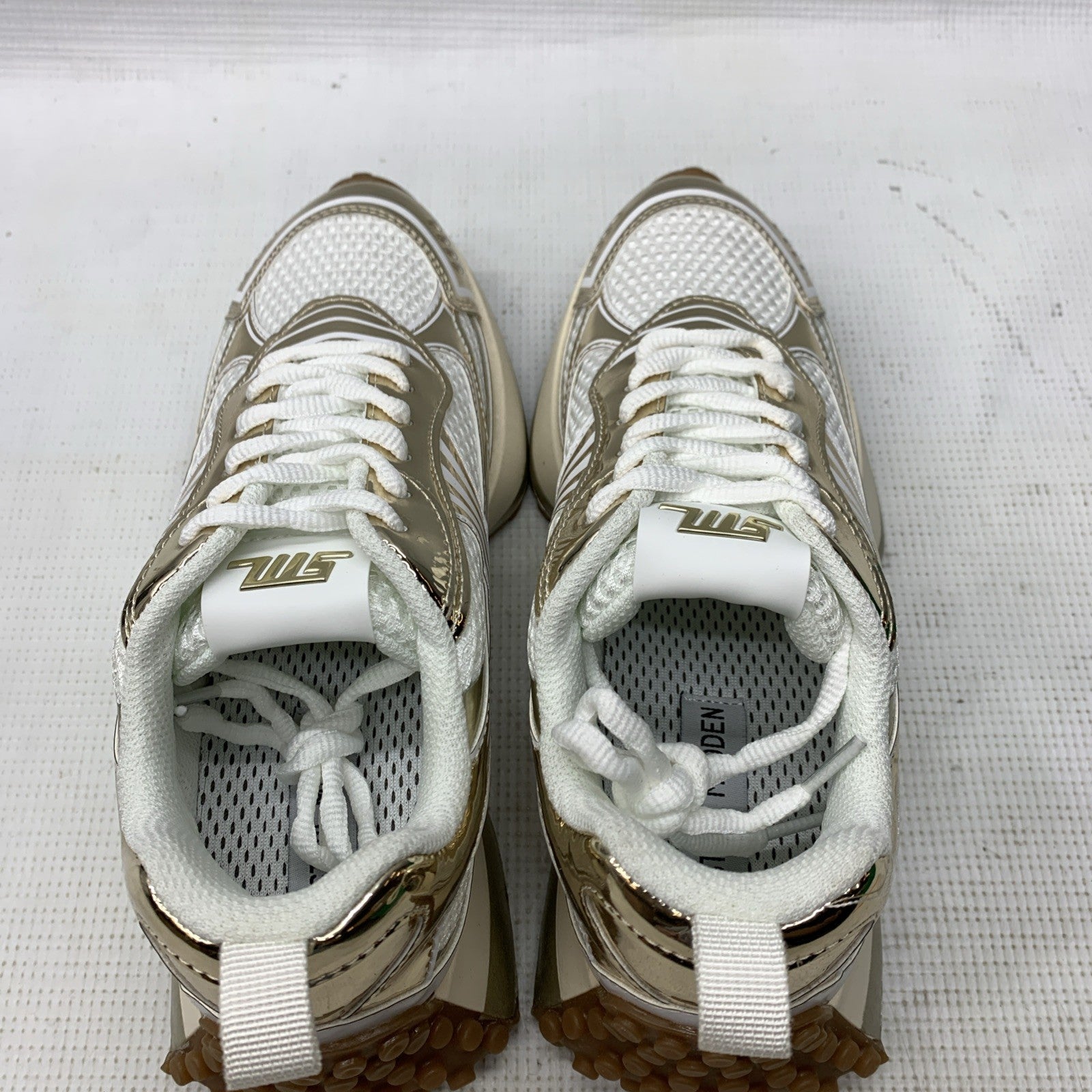 Steve Madden Cyclone Sneaker Lace-up Shoes CYCL05S1163075 Size 7.5 Gold Multi