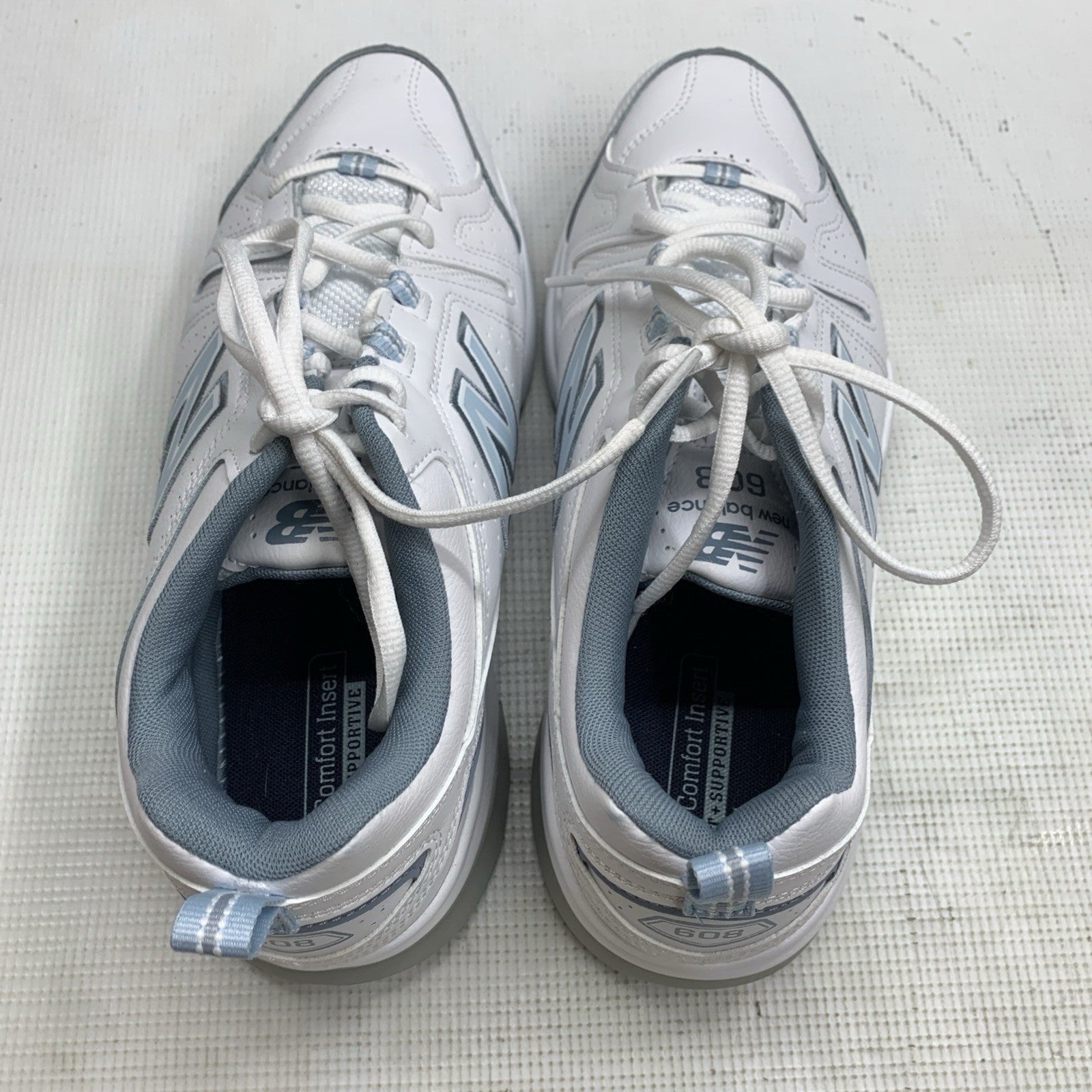 New Balance 608 V5 Womens 10.5 Men's 9 Walking Shoes White Blue Casual Sneakers