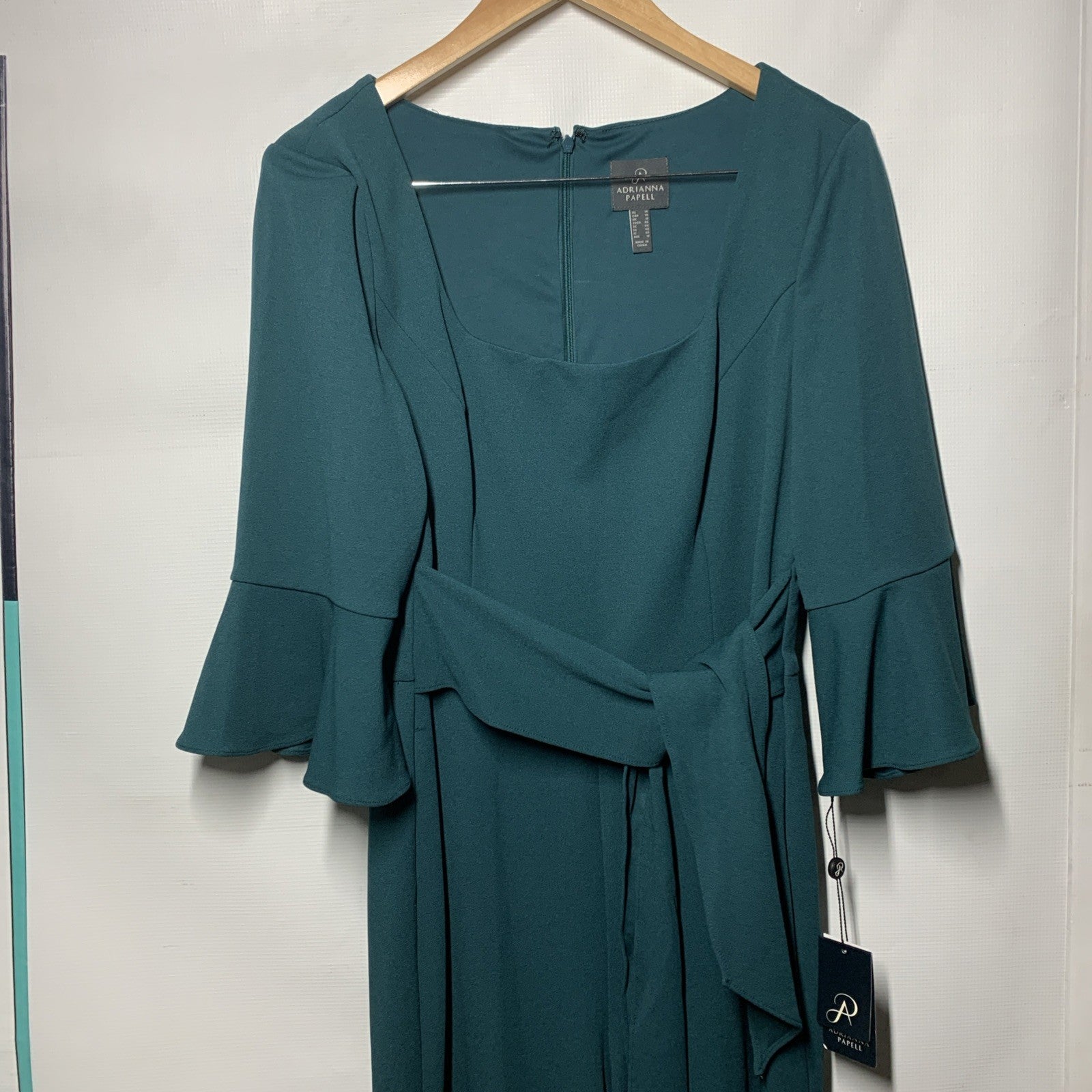 Adrianna Papell 3/4 Sleeve Bell Sleeve Tie Waist Straight Leg Jumpsuit Size 14