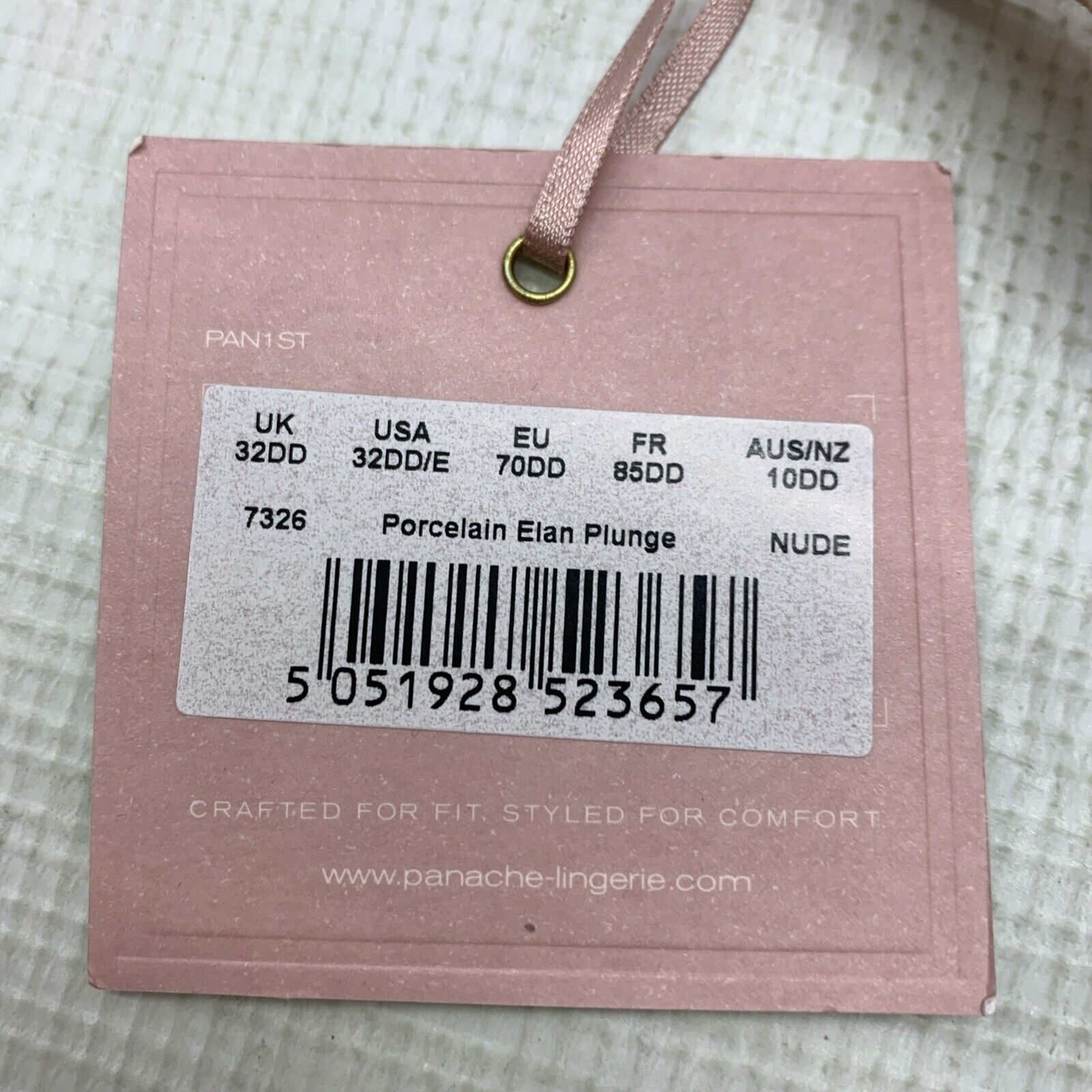Panache Women's Porcelain Elan Plunge Bra Size 32DD Supportive Shape Seamless