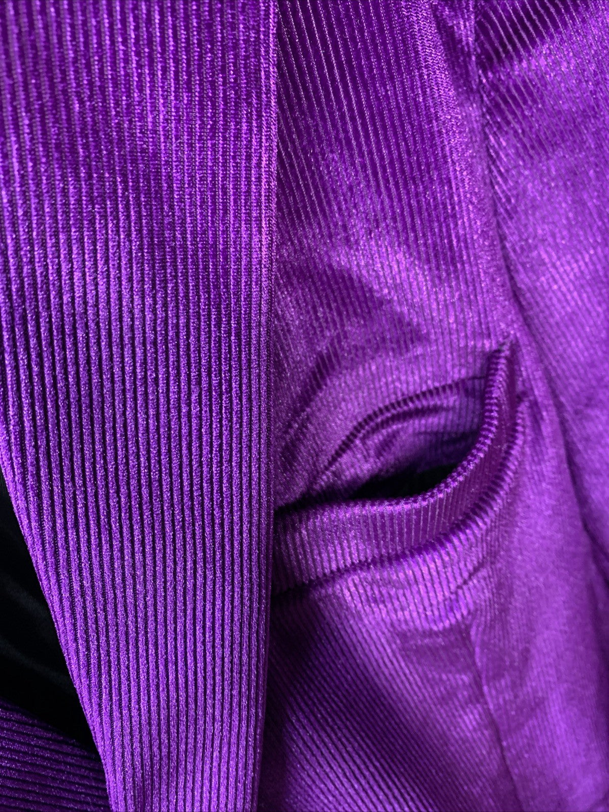 MAGE MALE Mens Suits Velvet Tuxedo Suit Set Slim Fit 2 Piece Size 2XL Purple