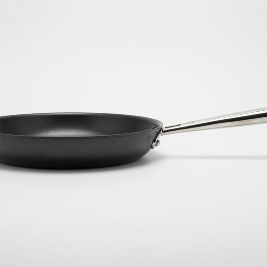 Misen 12 Inch Pre-Seasoned Carbon Steel Fry Pan – Lightweight, Even Heating