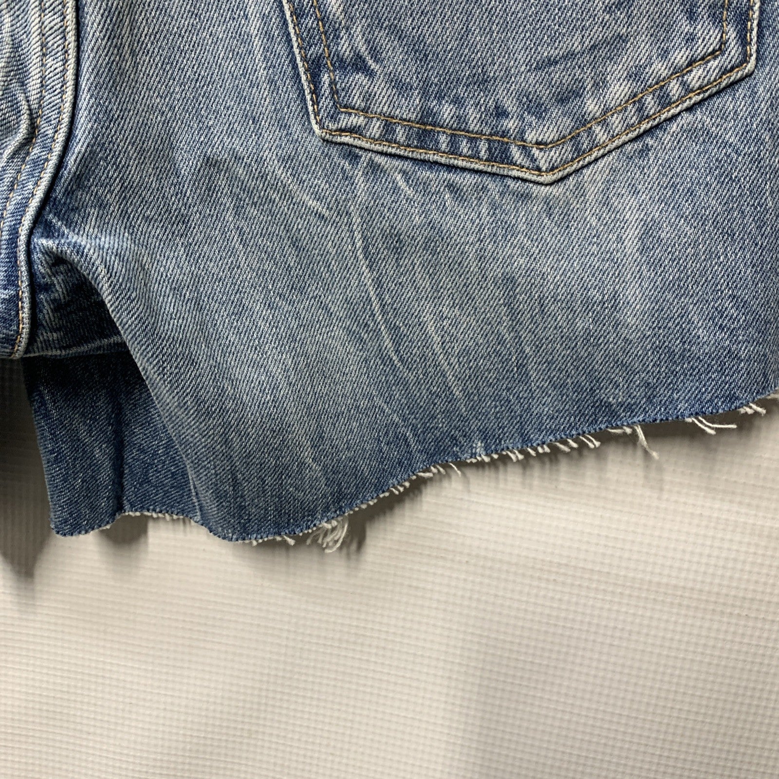 HUDSON Women's Devon High-Rise Boyfriend Short 24 Denim DJRSDE1603 with Pockets