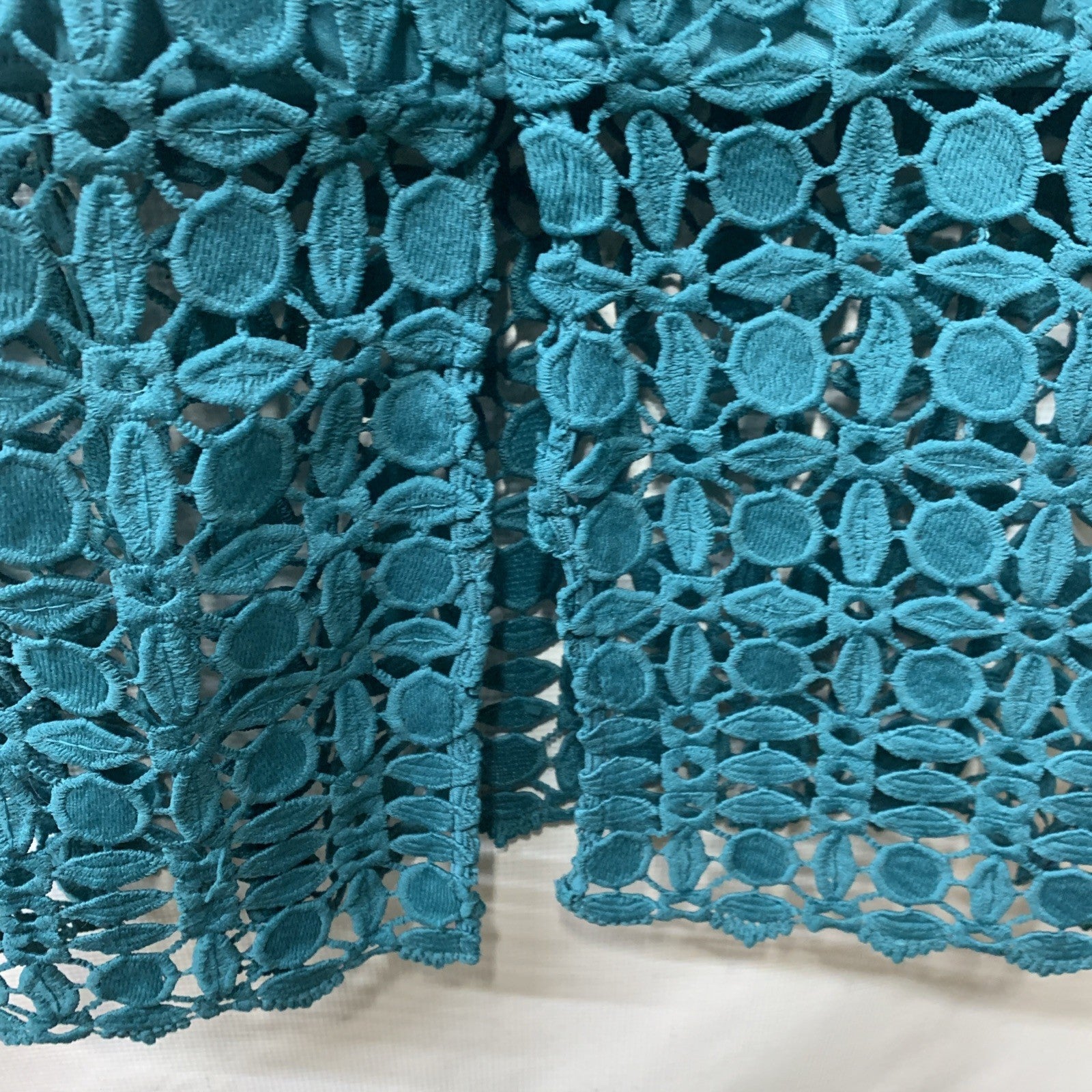 Petal + Pup Candice Strapless Lace Midi Dress Party Cocktail Evening Size 4