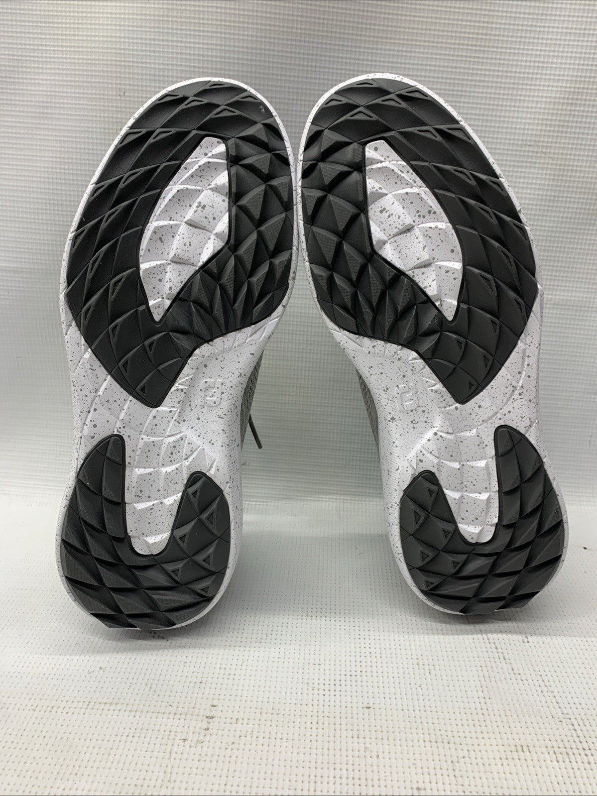 FJ Footjoy Flex XP Gray Spikeless Golf Shoes 56146 Men’s Size 9.5 Sneaker Gray