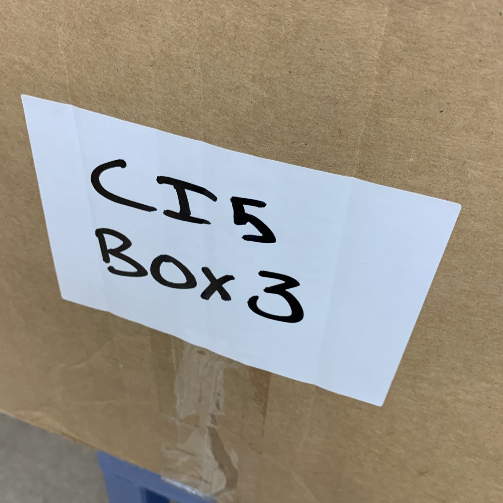 Van Heusen Men's Long Sleeve Dress Shirt Regular Fit Poplin Solid Size 2XL Blue