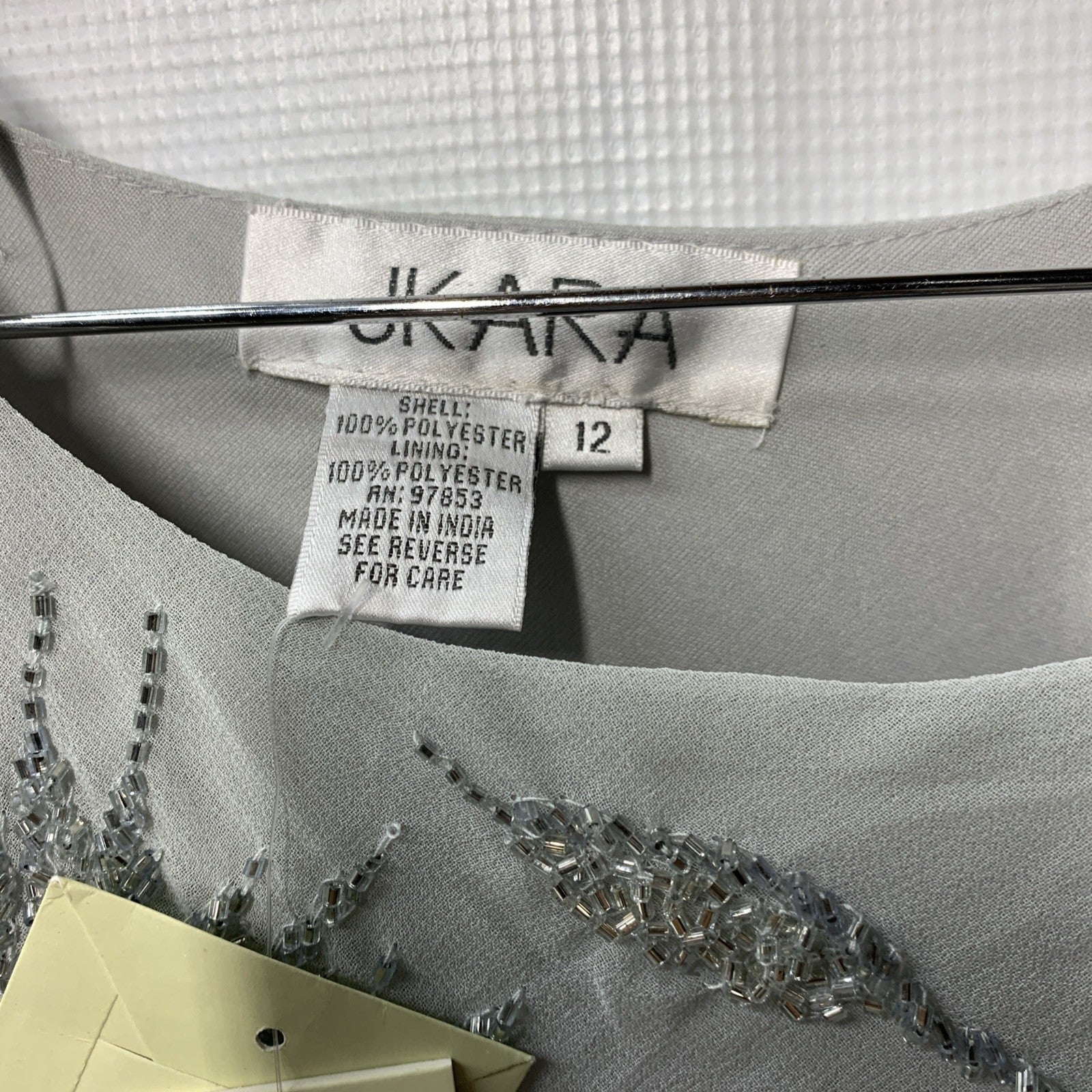 J Kara Women's Scoop Neck 3/4 Sleeve Beaded Top Long Evening Dress, Size 12 Gray