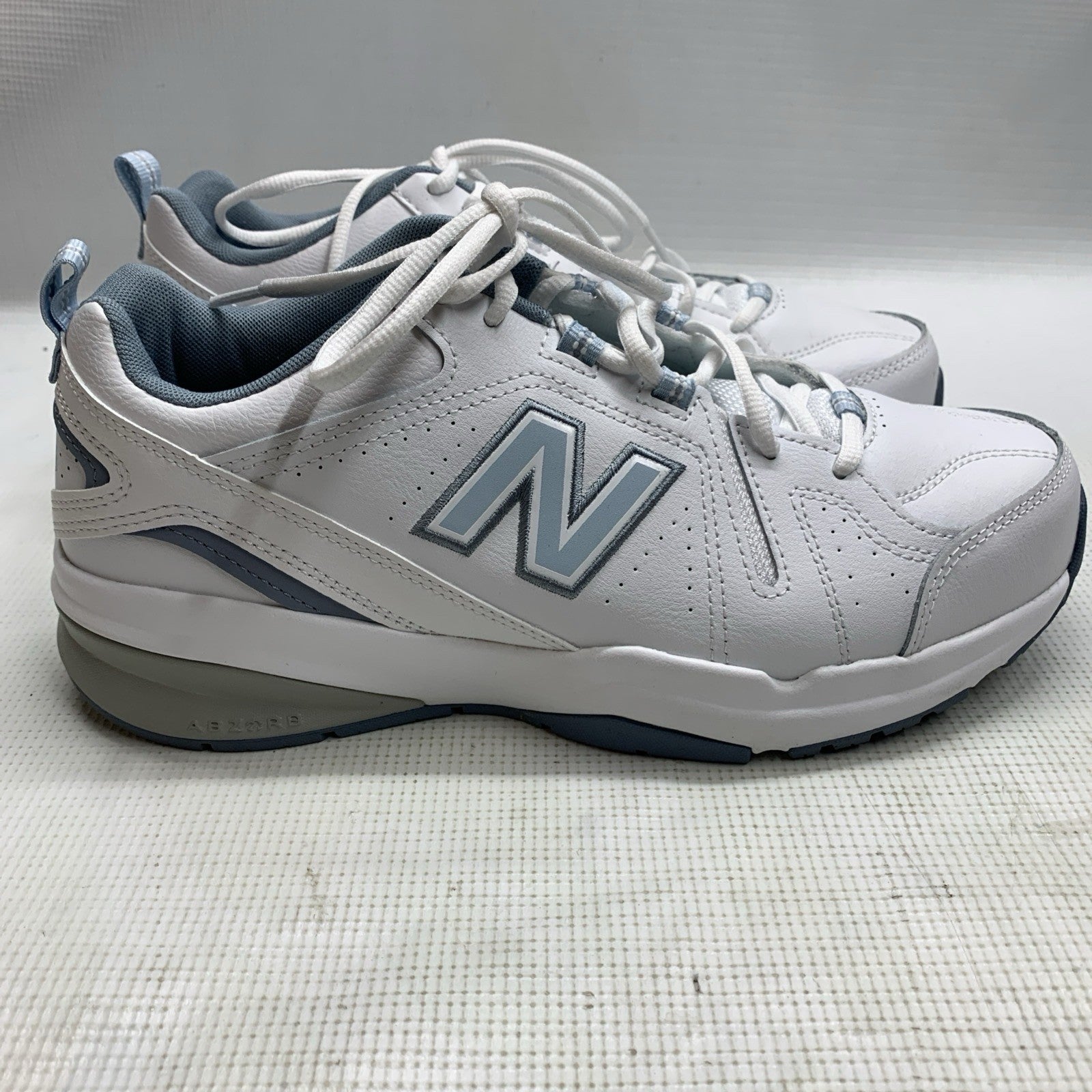 New Balance 608 V5 Womens 10.5 Men's 9 Walking Shoes White Blue Casual Sneakers