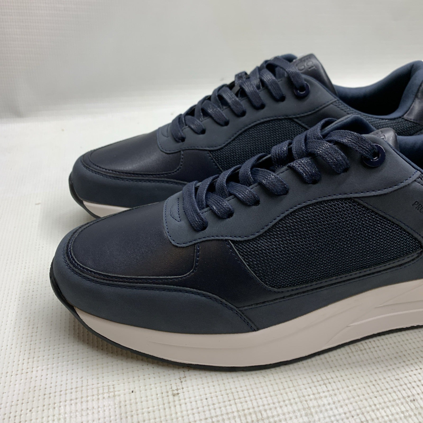 Project Cloud Men Shoe Kurt.A Navy/White Size 12 Lace-up Walking Sneaker Casual