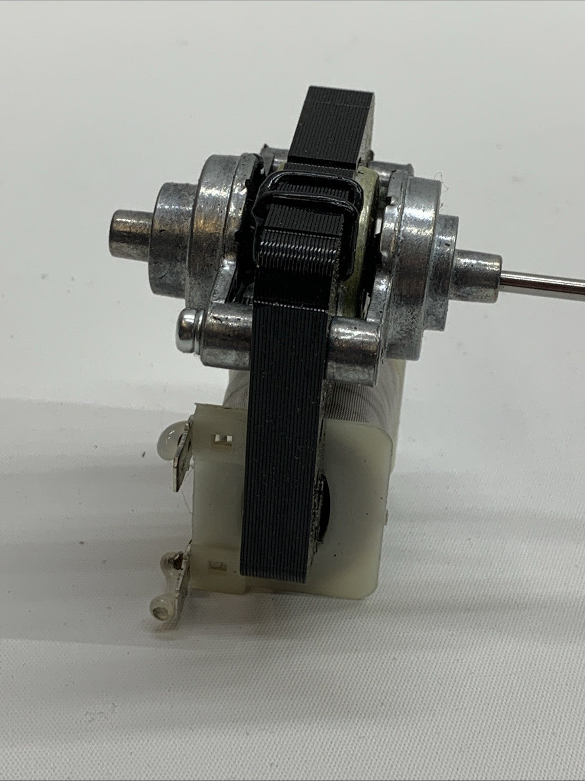 Evaporator Fan Motor for Frigidaire Refrigerator 240369701 240369702 AH3419839