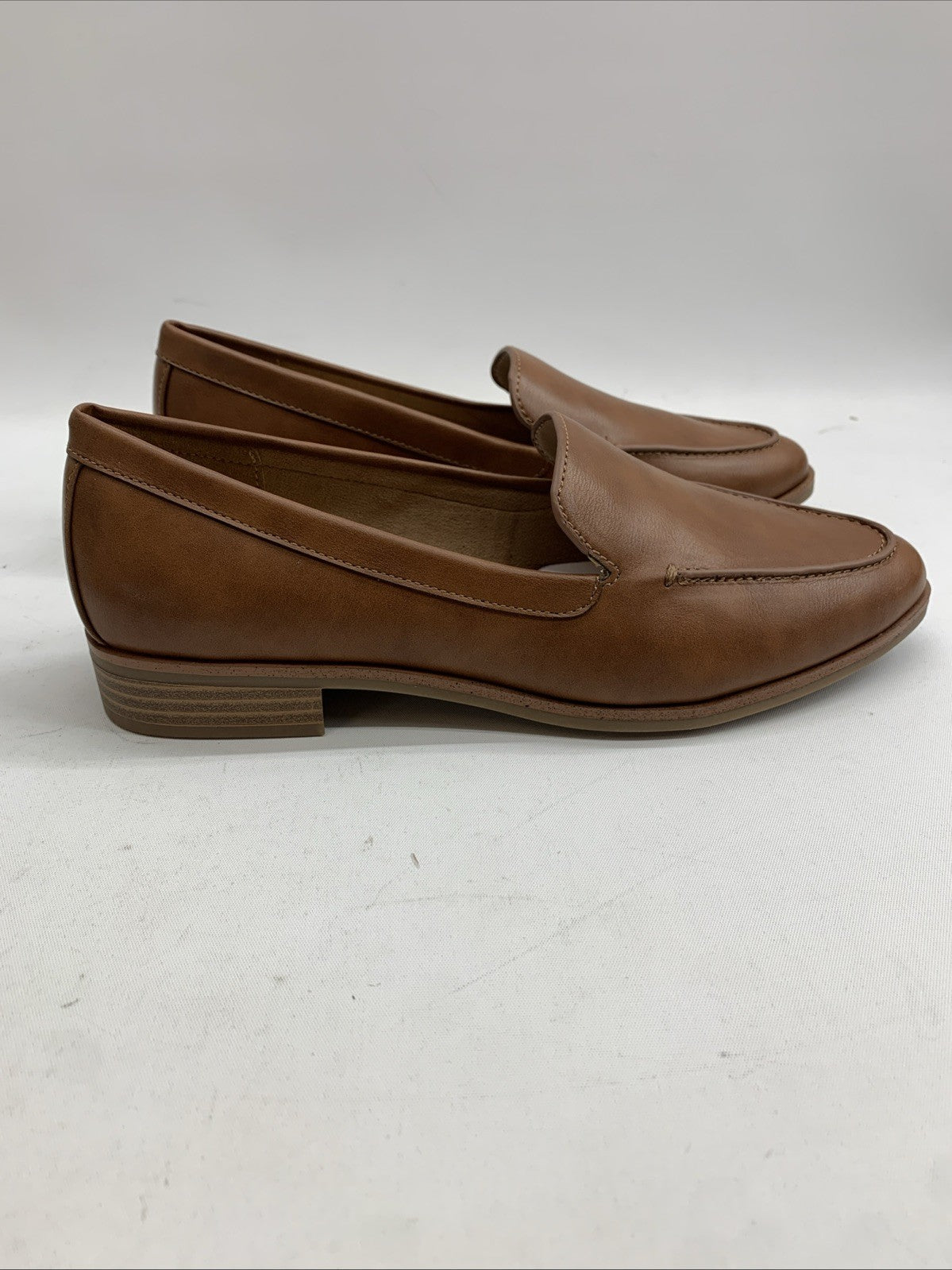 Aerosoles Women's Tailored  Everest Loafer 7M Dark Tan Slip-on Faux Leather