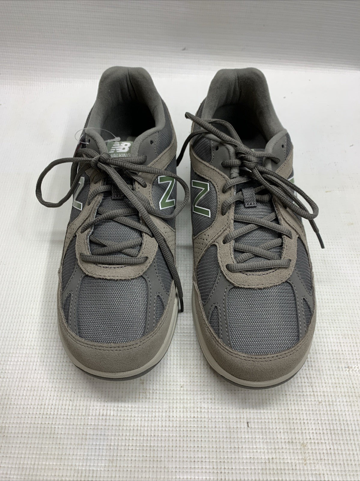 New Balance 877 XMW877GT Mens Gray Suede Lifestyle Sneakers 8 Wide Lace-up Shoes