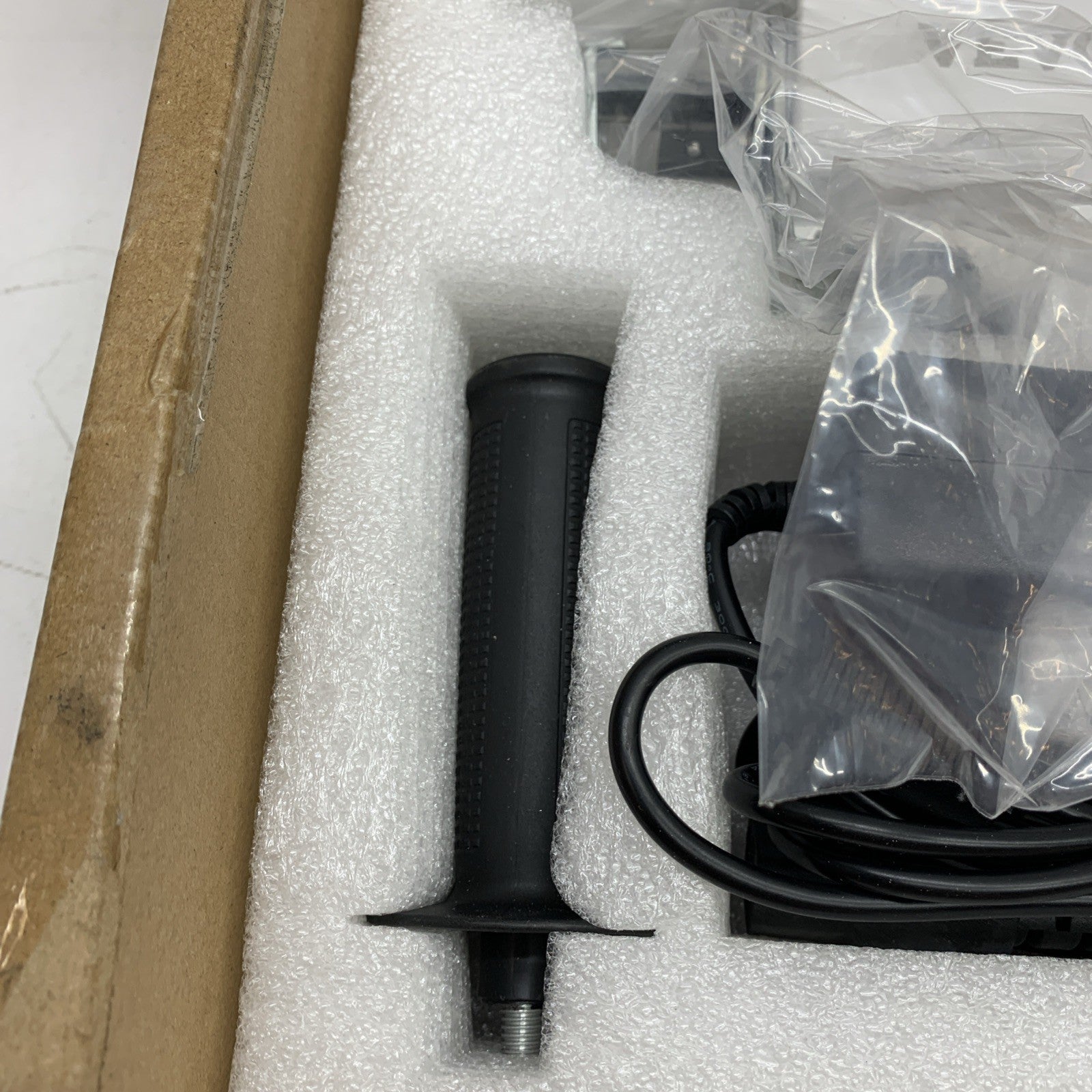 VEVOR Tufting Gun, Cut Pile Electric Carpet Weaving Flocking Machine Rug Machine