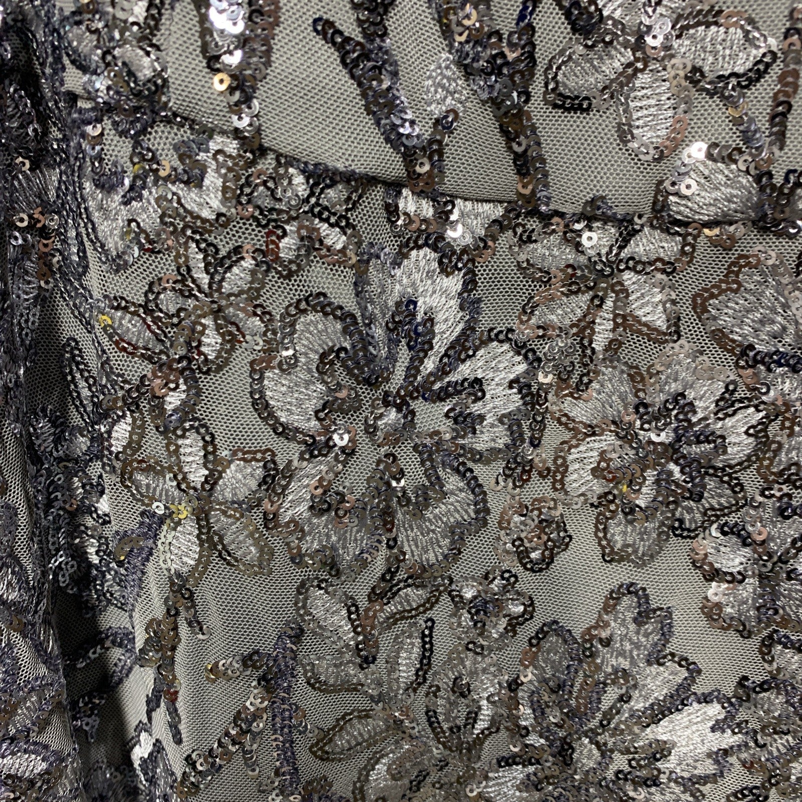 Alex Evenings Women's Long Sequin Dress with Flutter Sleeves V-neck Size 16