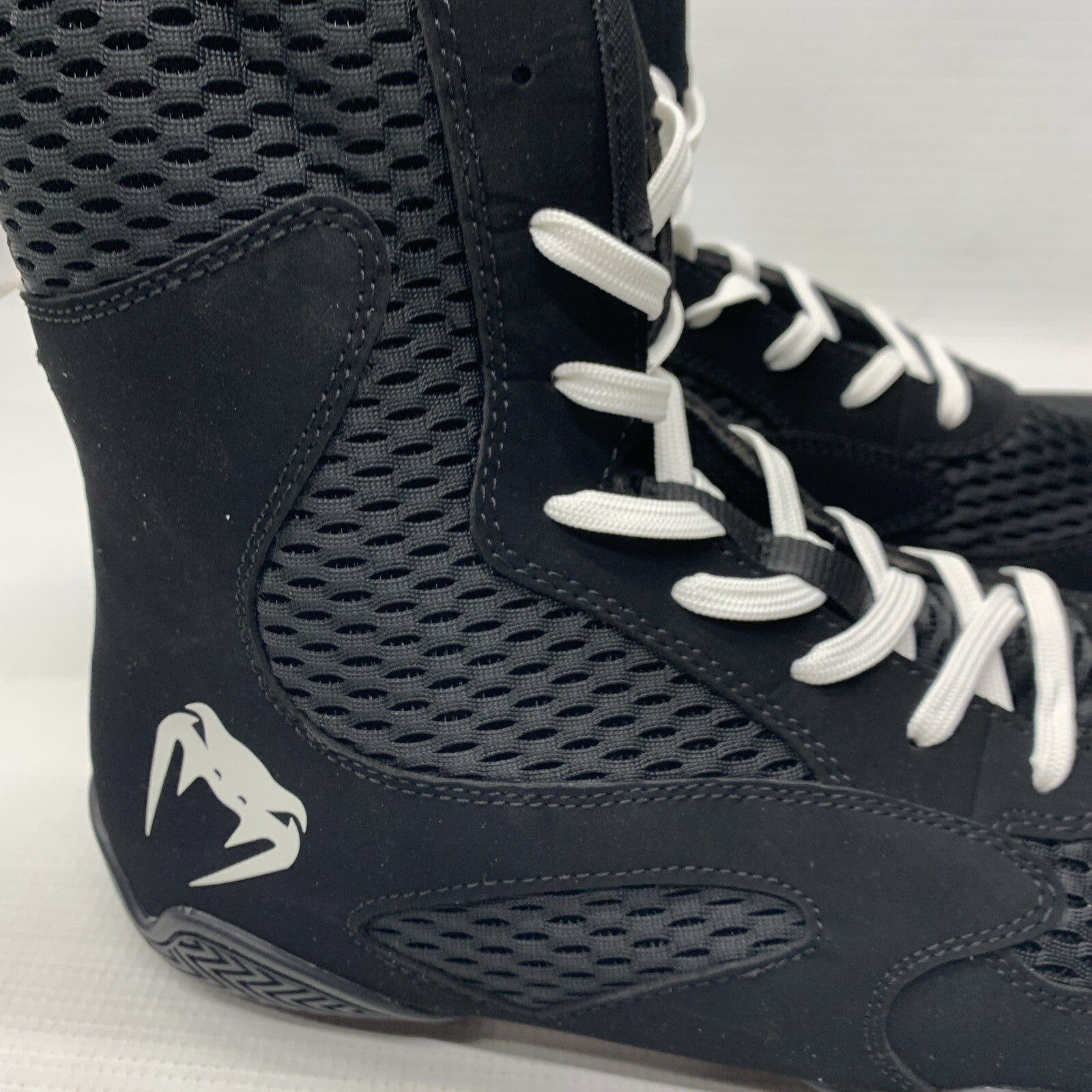 Venum Contender Men’s 8 High Top Boxing/MMA Shoes Black/White Mid-cut Lace-up